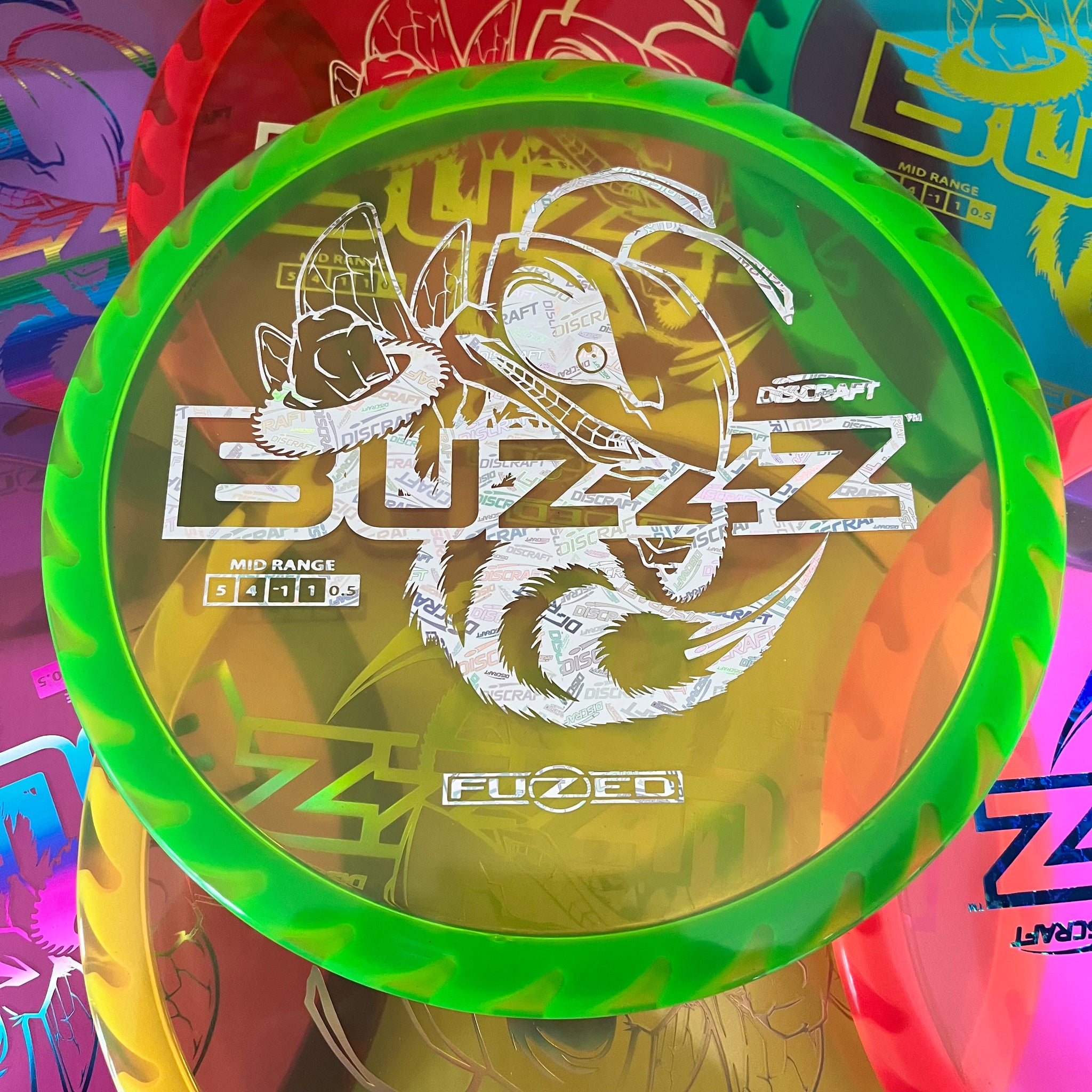 Discraft Z Fuzed Saw Pattern Buzzz 5/4/-1/1 (Lighterweights)