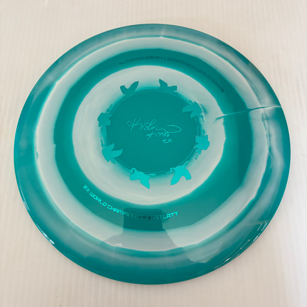 Latitude 64° 2025 Kristin Lätt Team Series Royal Grand Bullseye Grace 11/6/-1/2