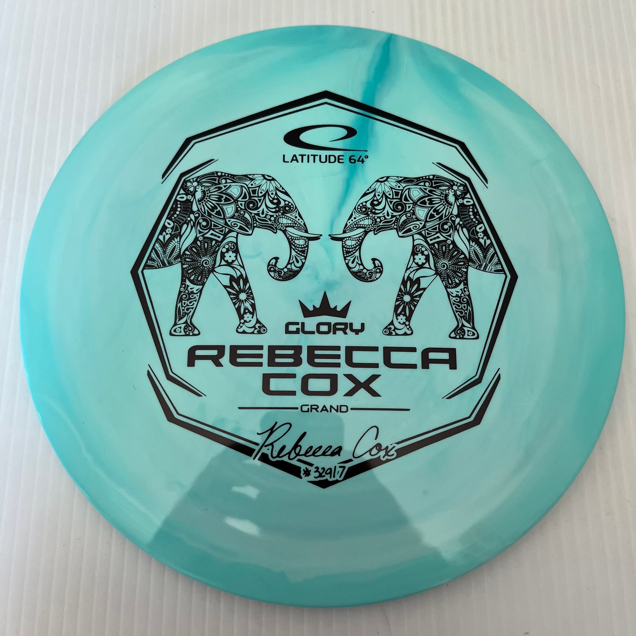 Latitude 64° 2022 Rebecca Cox Team Series Royal Grand Glory 7/5/0/3