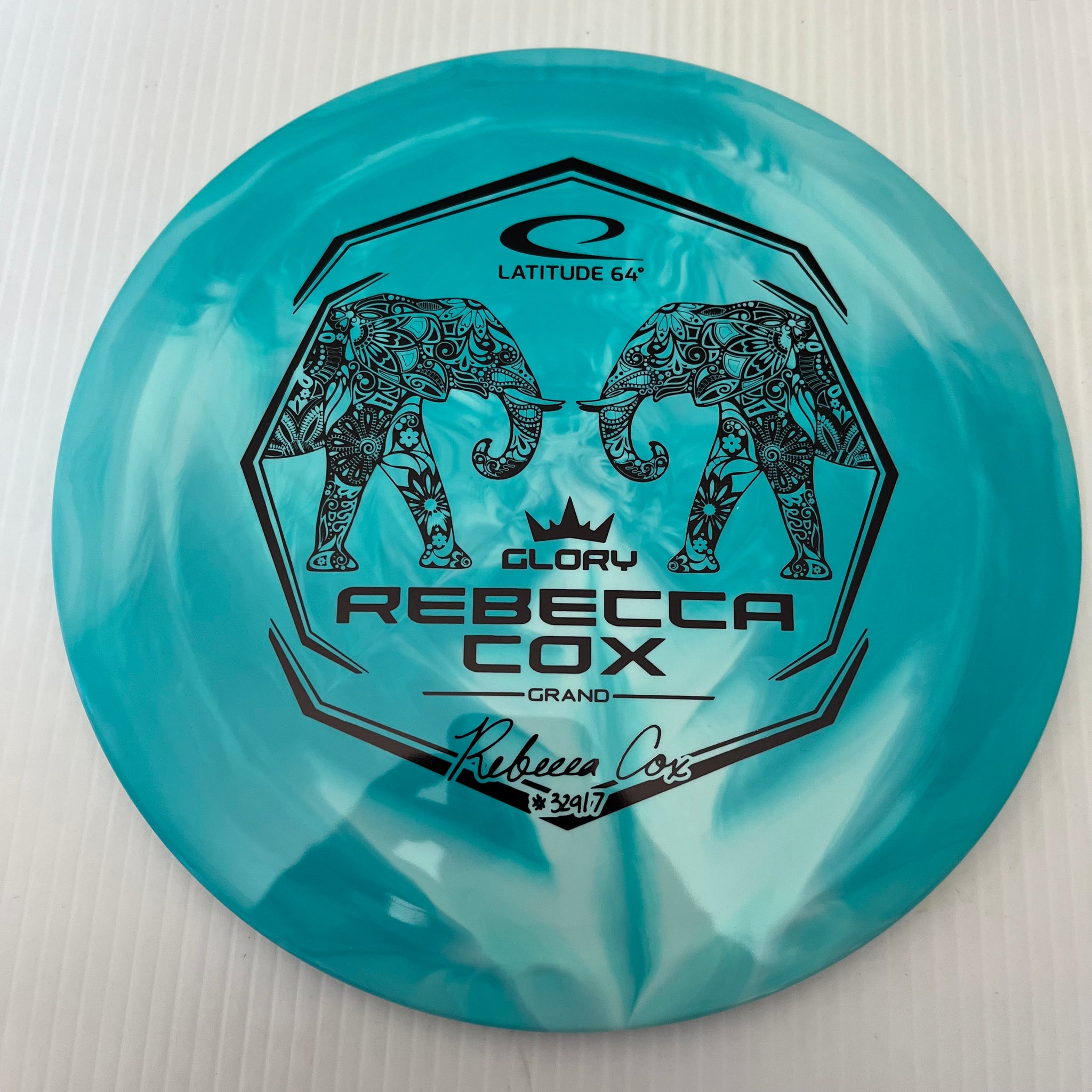 Latitude 64° 2022 Rebecca Cox Team Series Royal Grand Glory 7/5/0/3