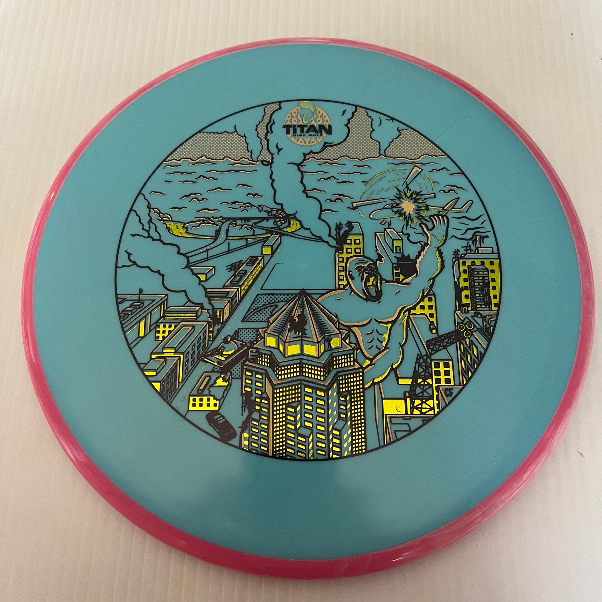 Axiom Limited Edition "King Kong Des Moines" Cory Fausch Designed Fission Hex 5/5/-1/1