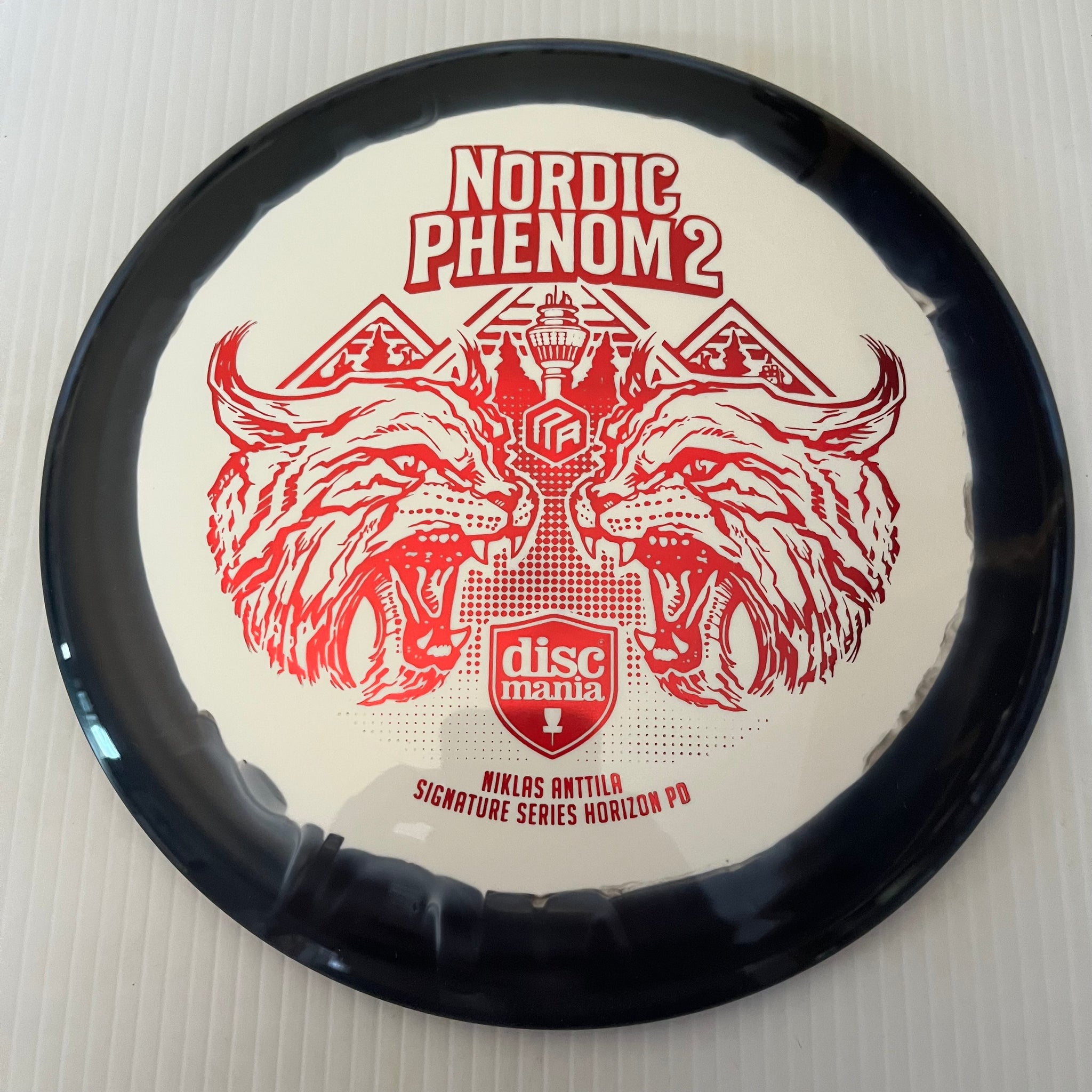 Discmania Niklas Anttila Signature Series Nordic Phenom 2 Horizon S-Line PD 10/4/0/3