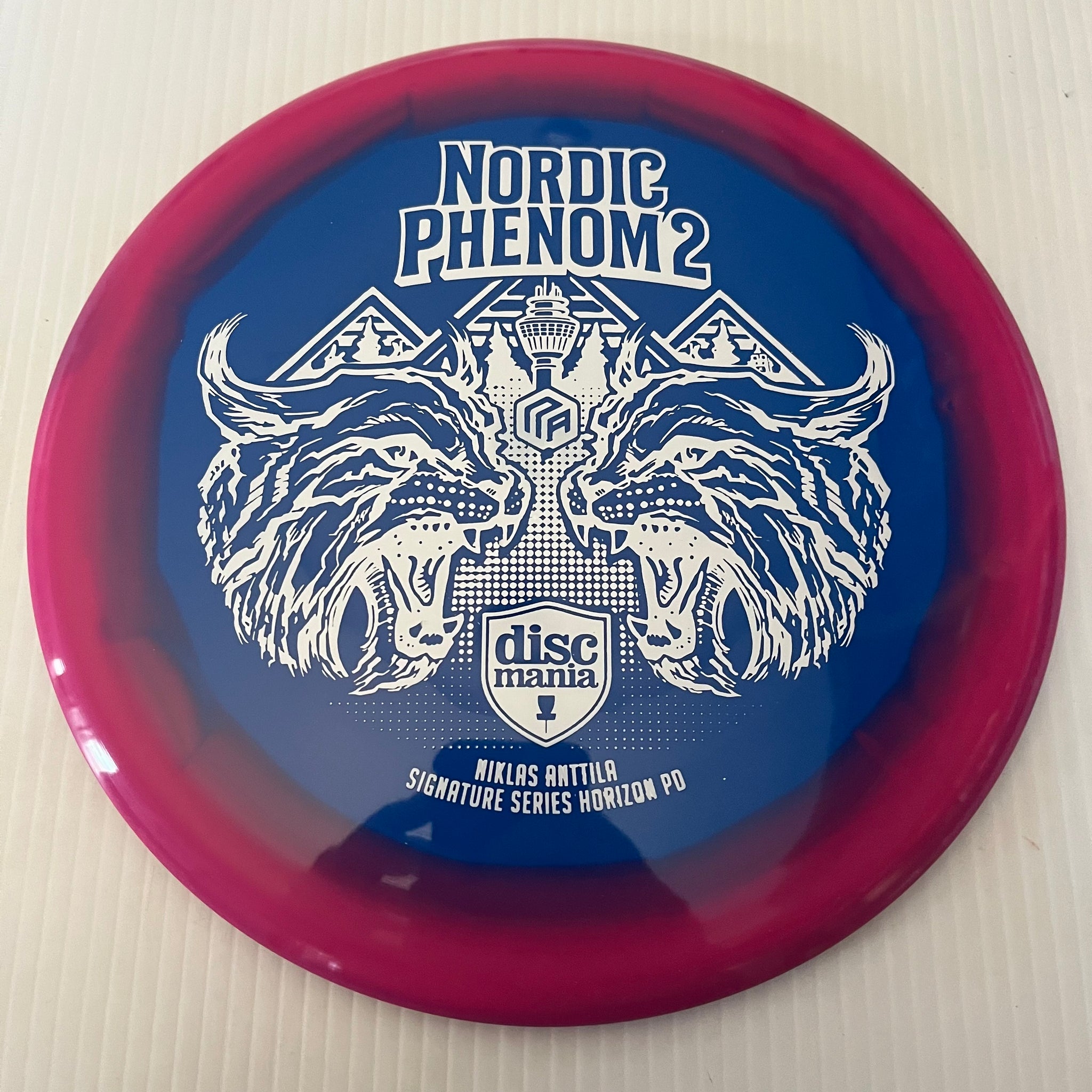 Discmania Niklas Anttila Signature Series Nordic Phenom 2 Horizon S-Line PD 10/4/0/3