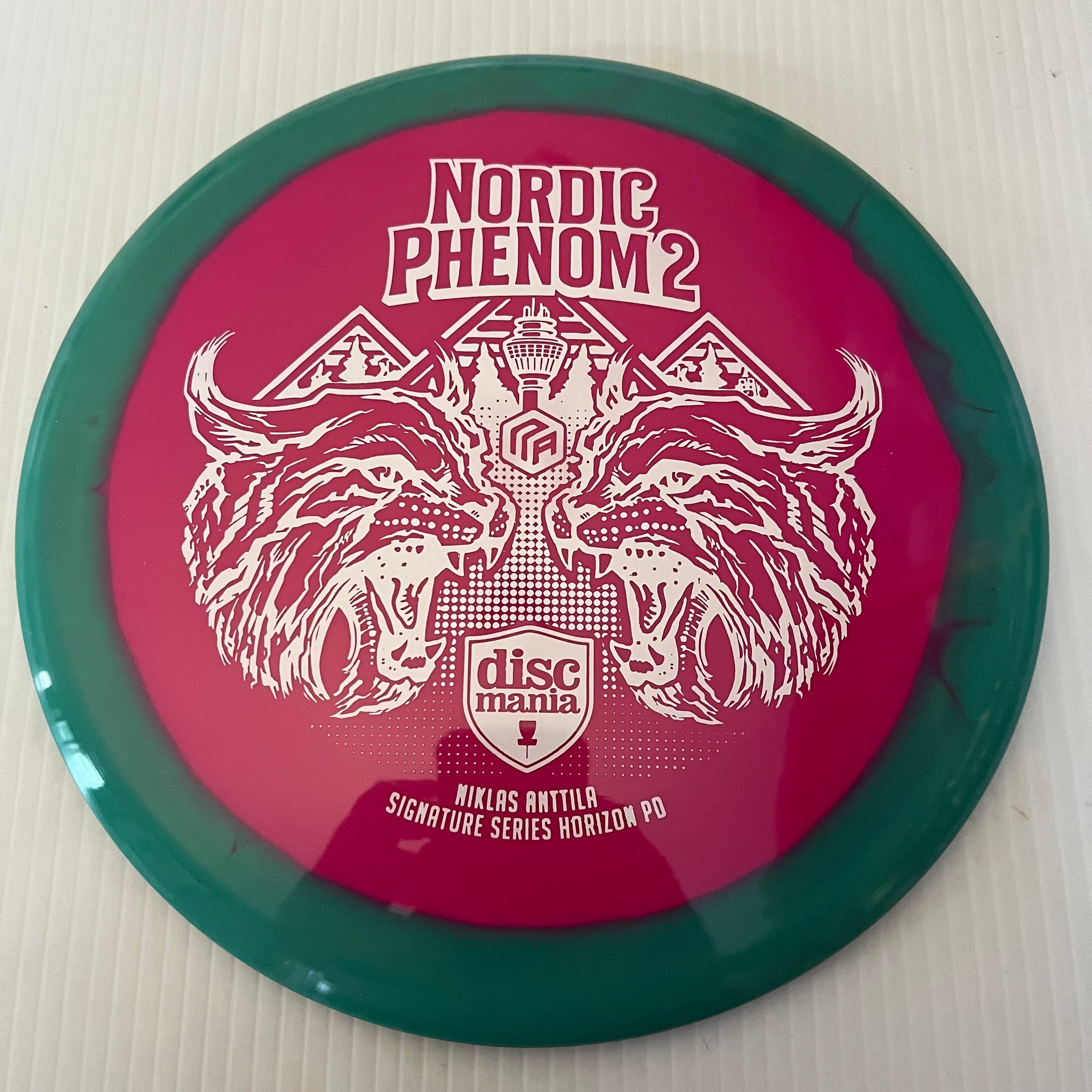 Discmania Niklas Anttila Signature Series Nordic Phenom 2 Horizon S-Line PD 10/4/0/3