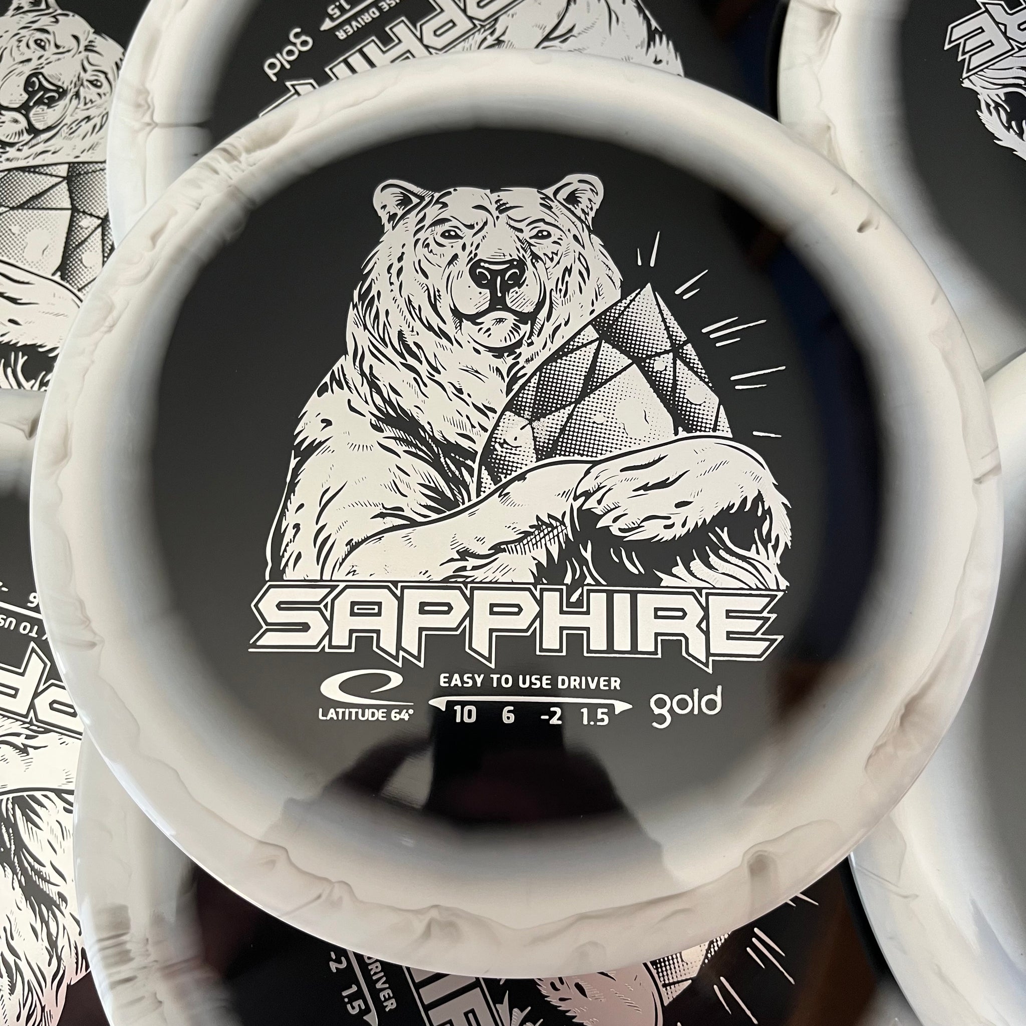 Latitude 64° Gold Line Orbit Sapphire 10/6/-2/1.5