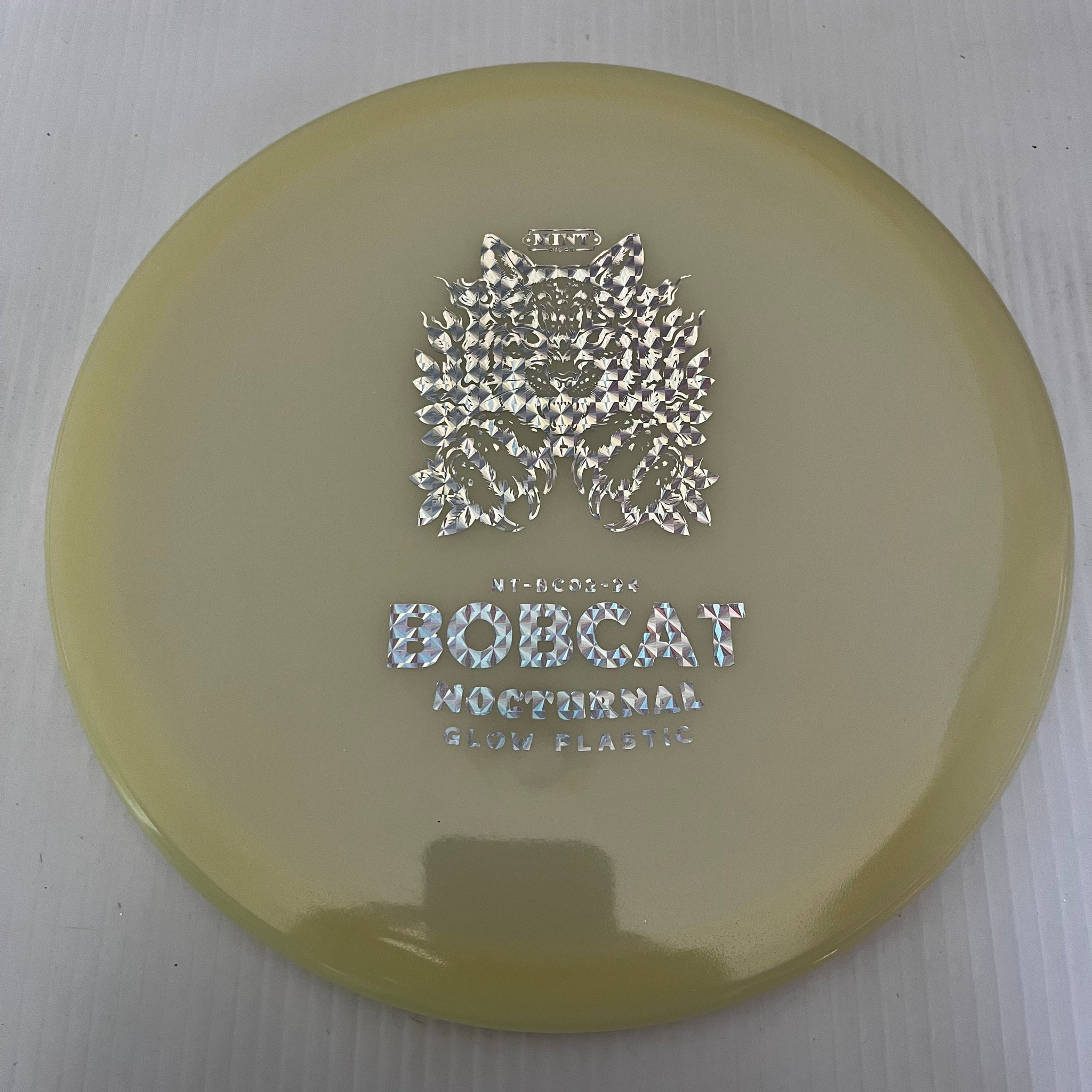 Mint Discs Nocturnal Glow Bobcat 5/4/0/2.5