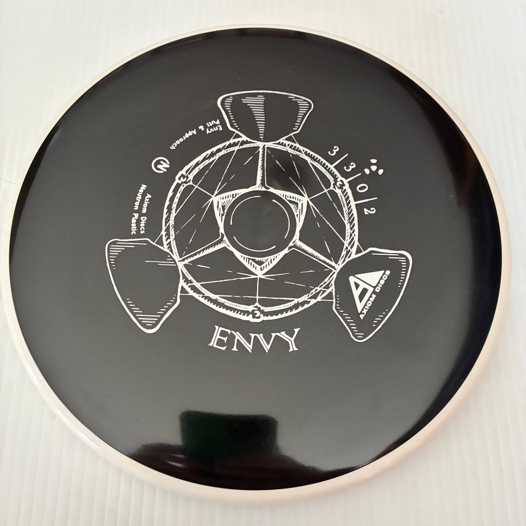 Axiom Neutron Envy 3/3/0/2