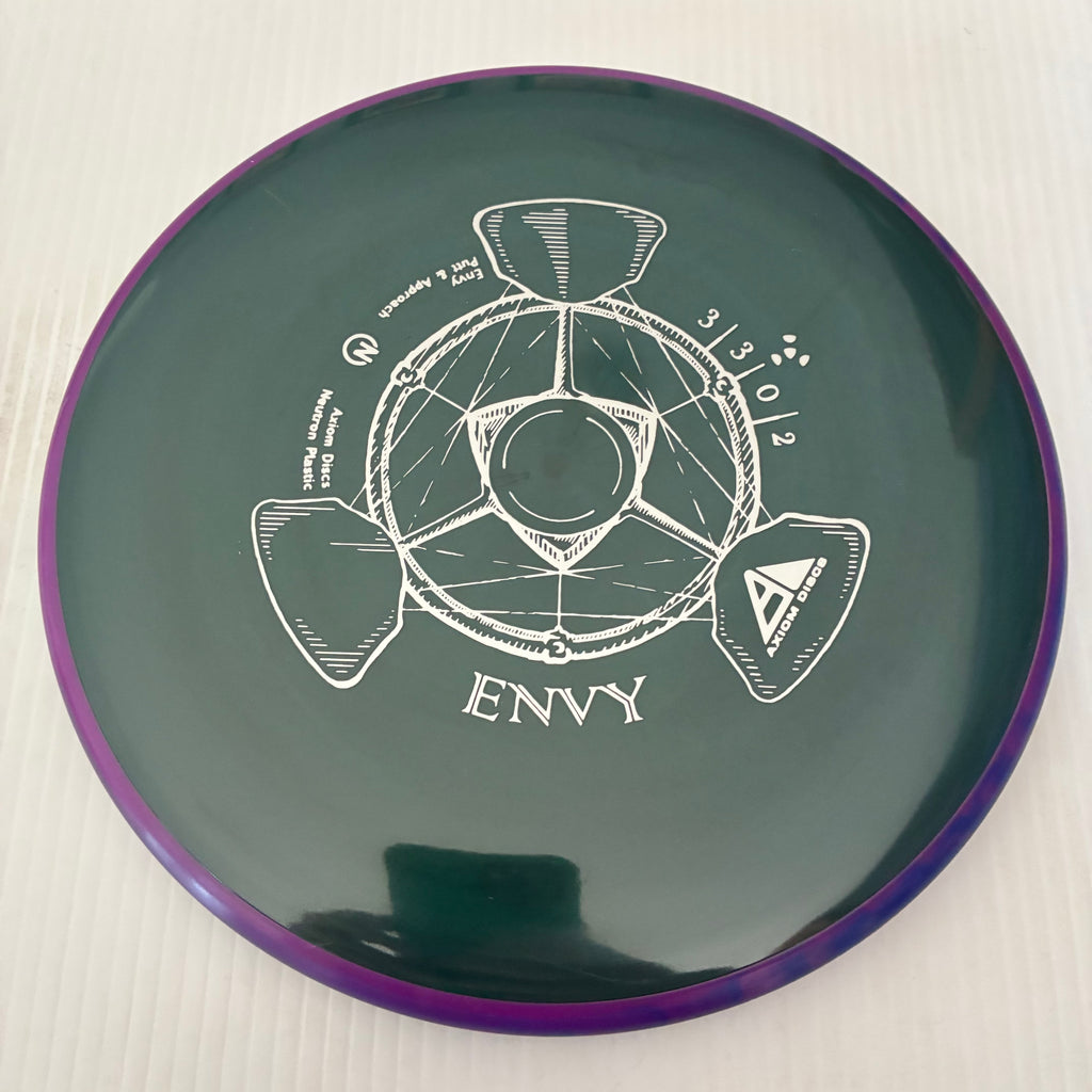 Axiom Neutron Envy 3/3/0/2