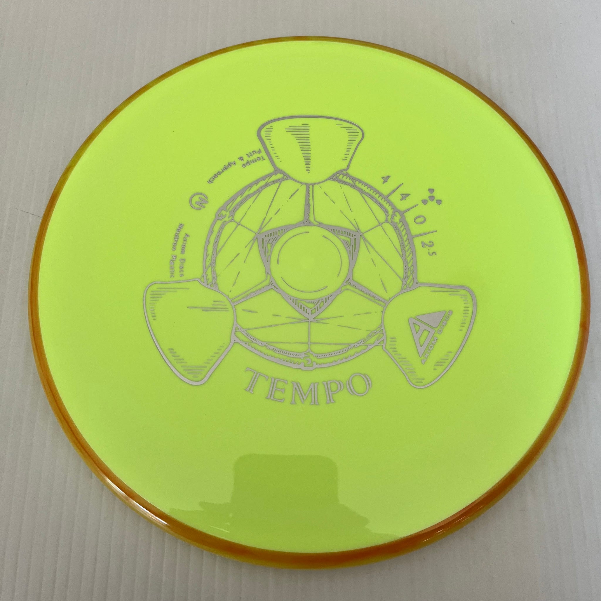 Axiom Neutron Tempo 4/4/0/2.5