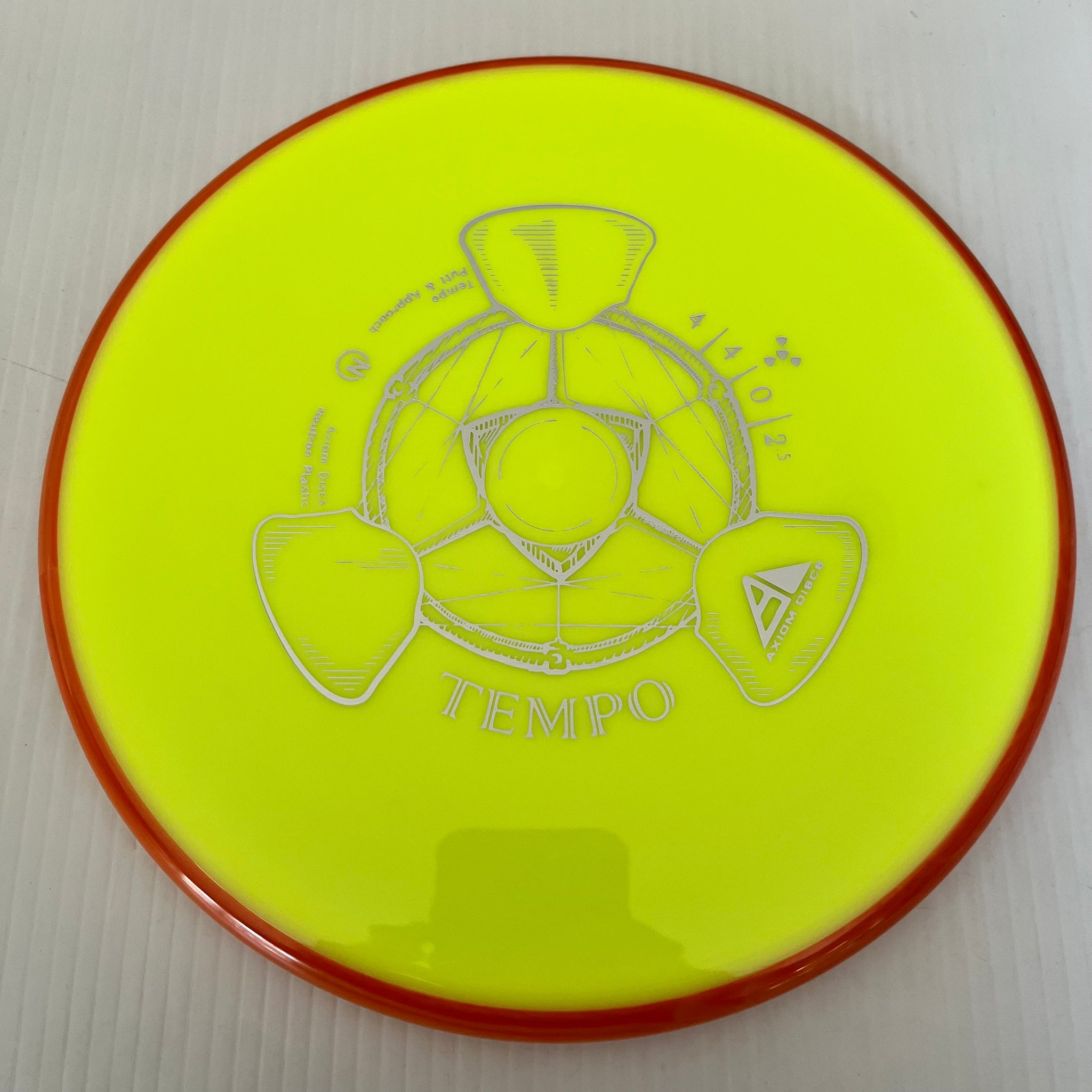 Axiom Neutron Tempo 4/4/0/2.5