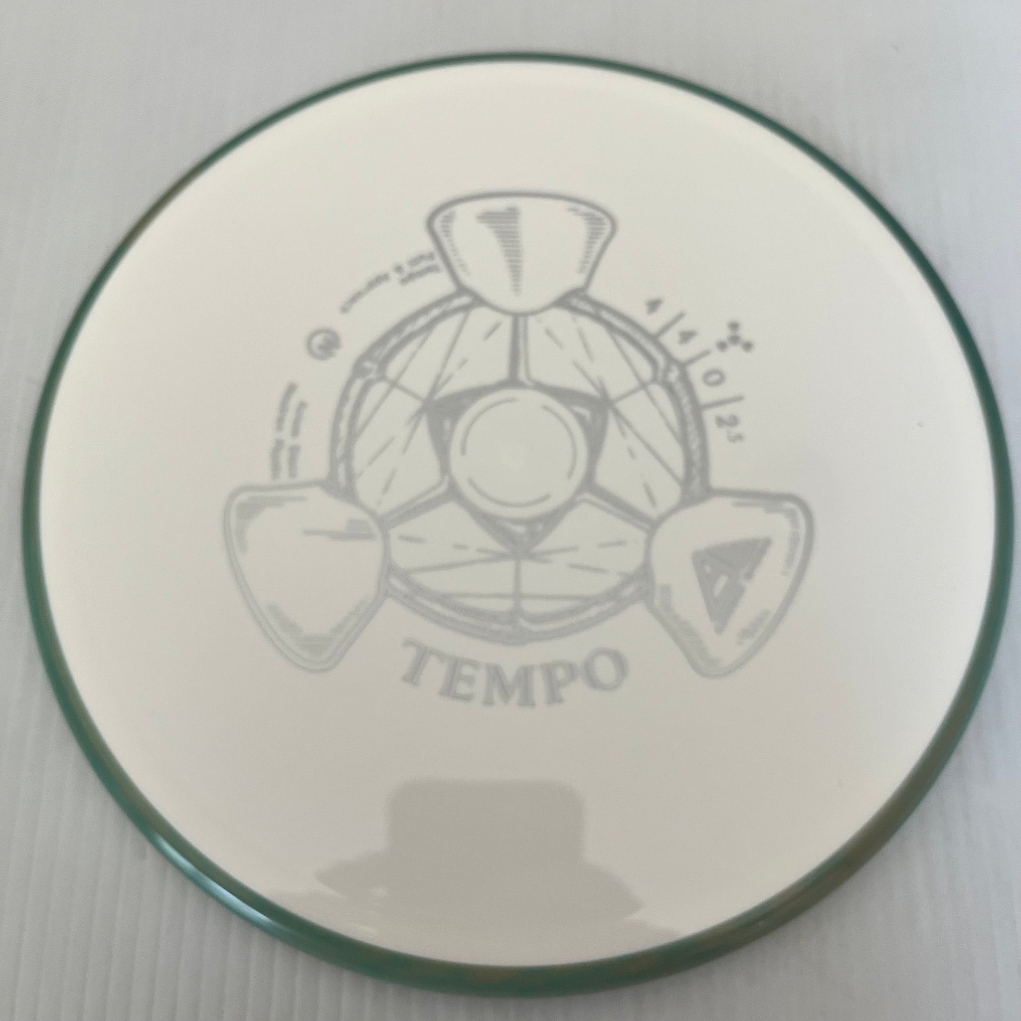 Axiom Neutron Tempo 4/4/0/2.5