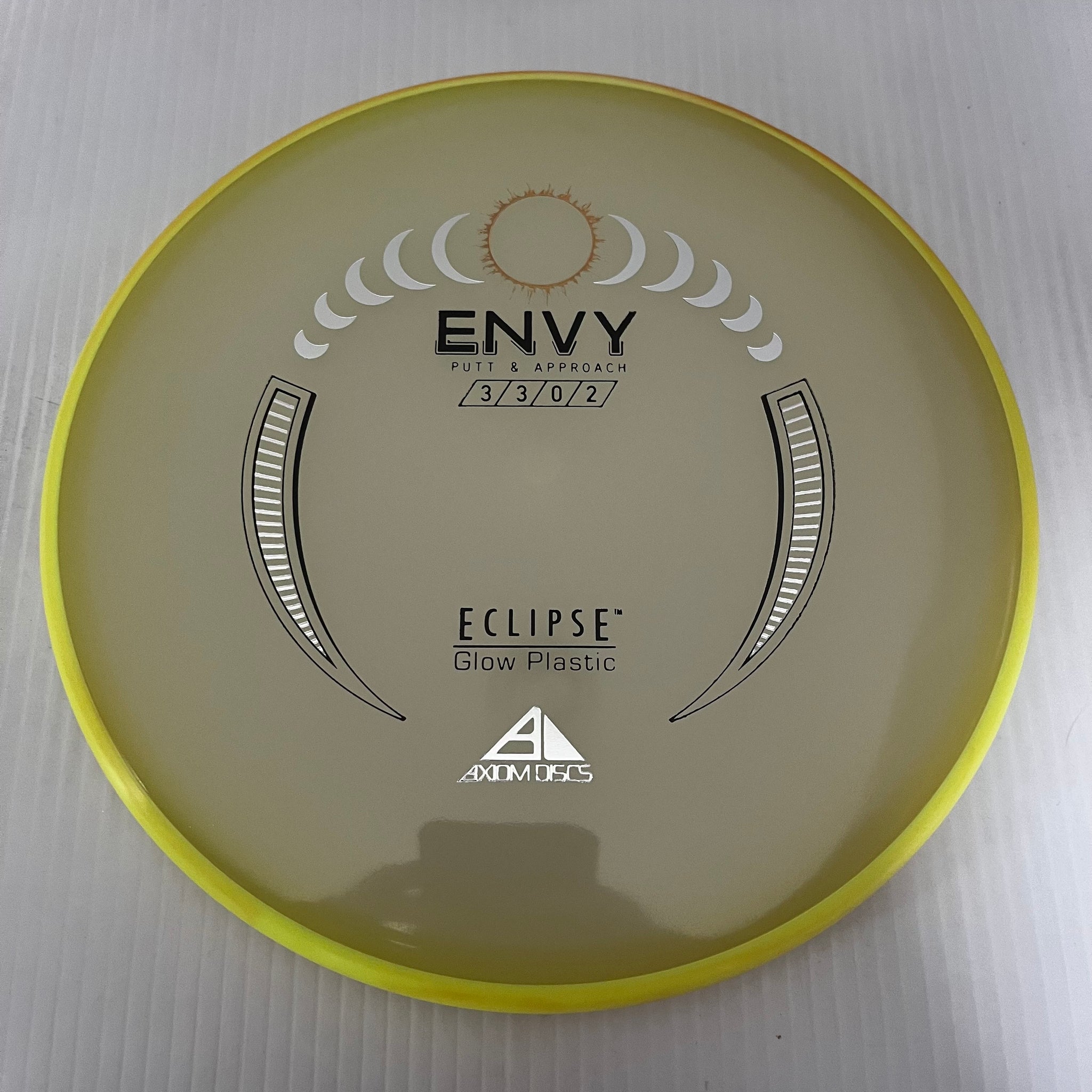 Axiom Eclipse 2.0 Glow Envy 3/3/0/2