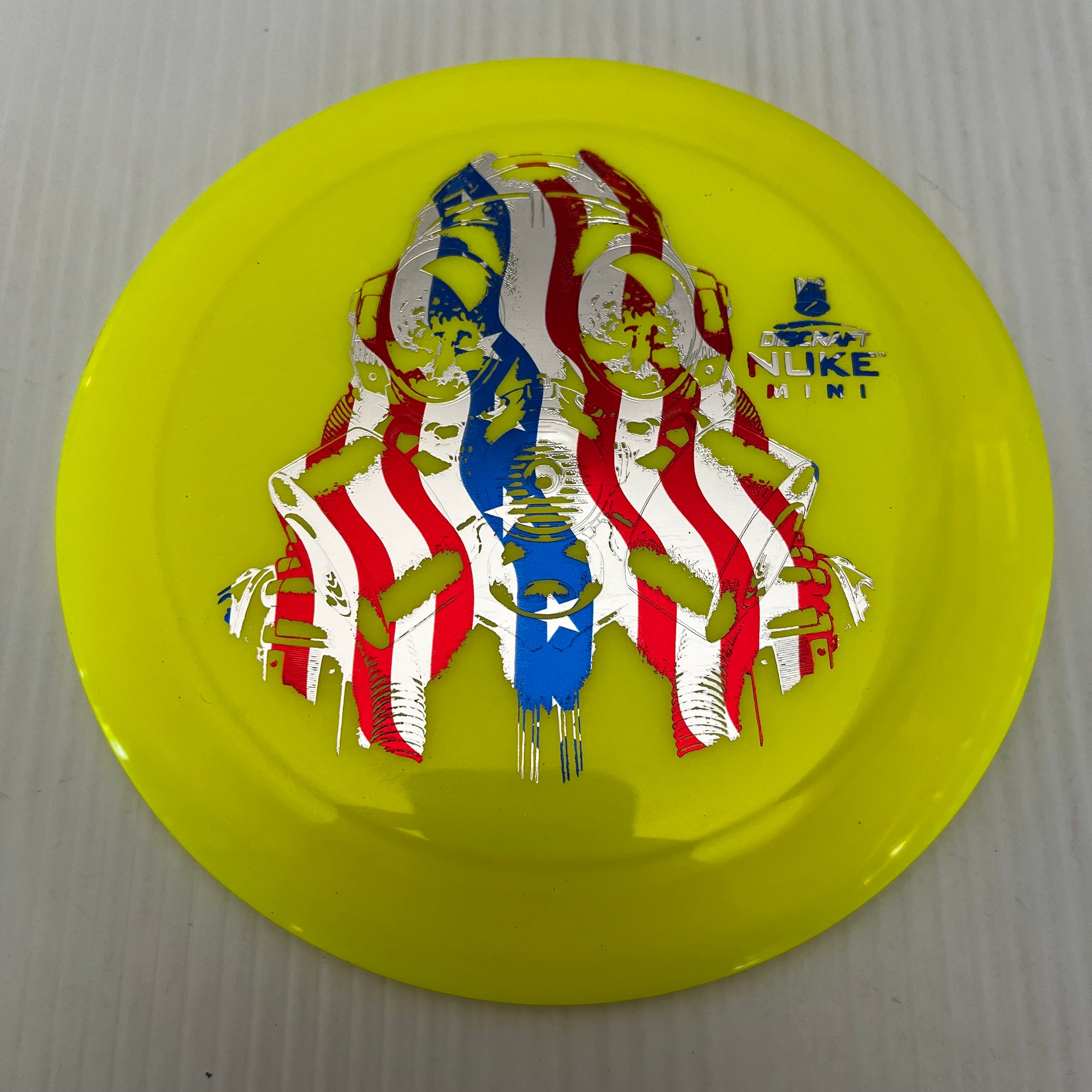 Discraft BigZ Mini Nuke (6" Mini Disc)