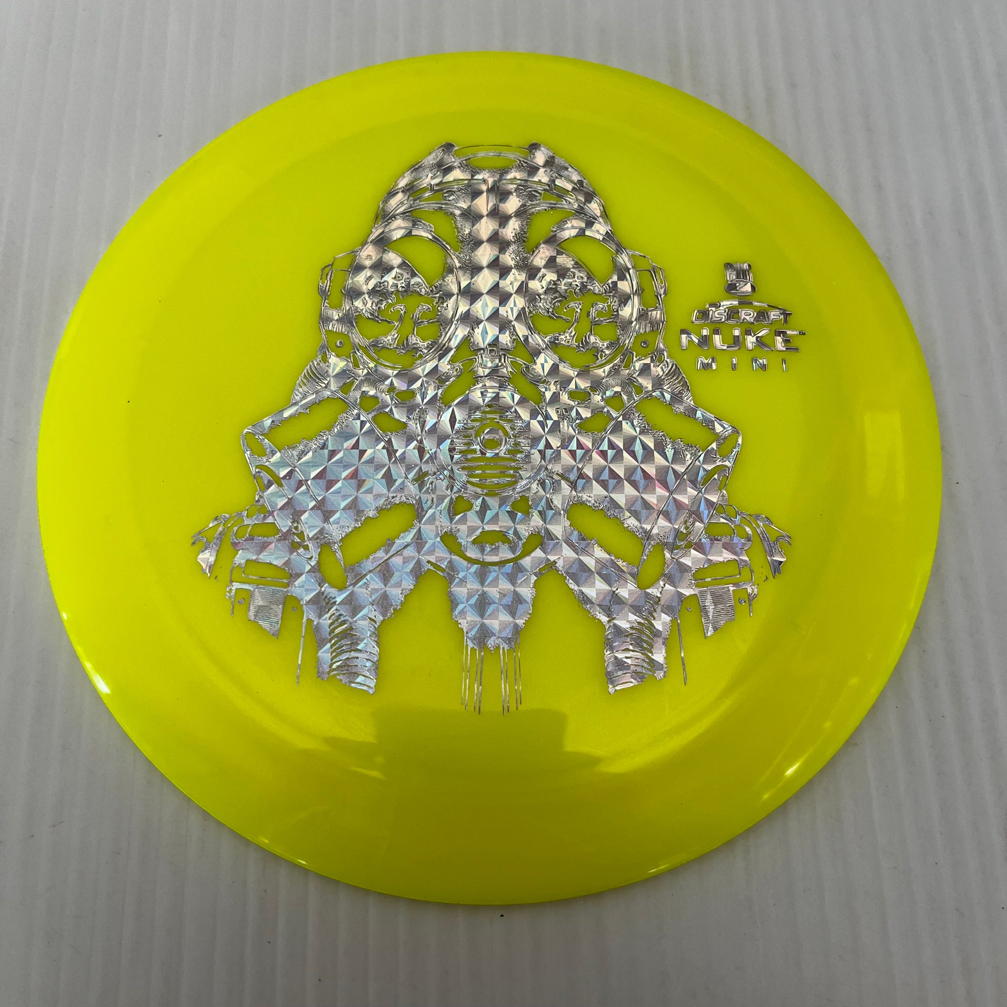 Discraft BigZ Mini Nuke (6" Mini Disc)