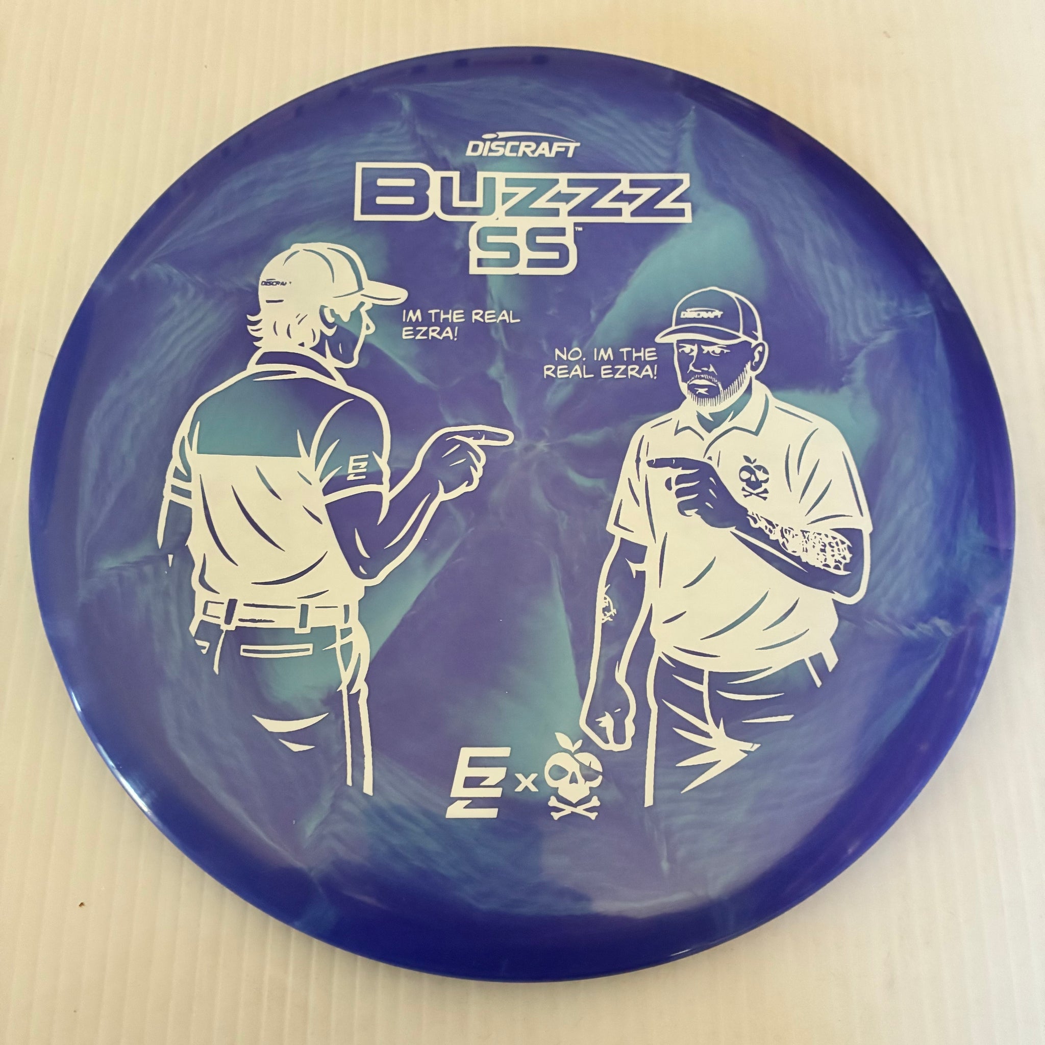 Discraft Ezra vs. Ezra Swirly ESP Buzzz SS 5/4/-2/1