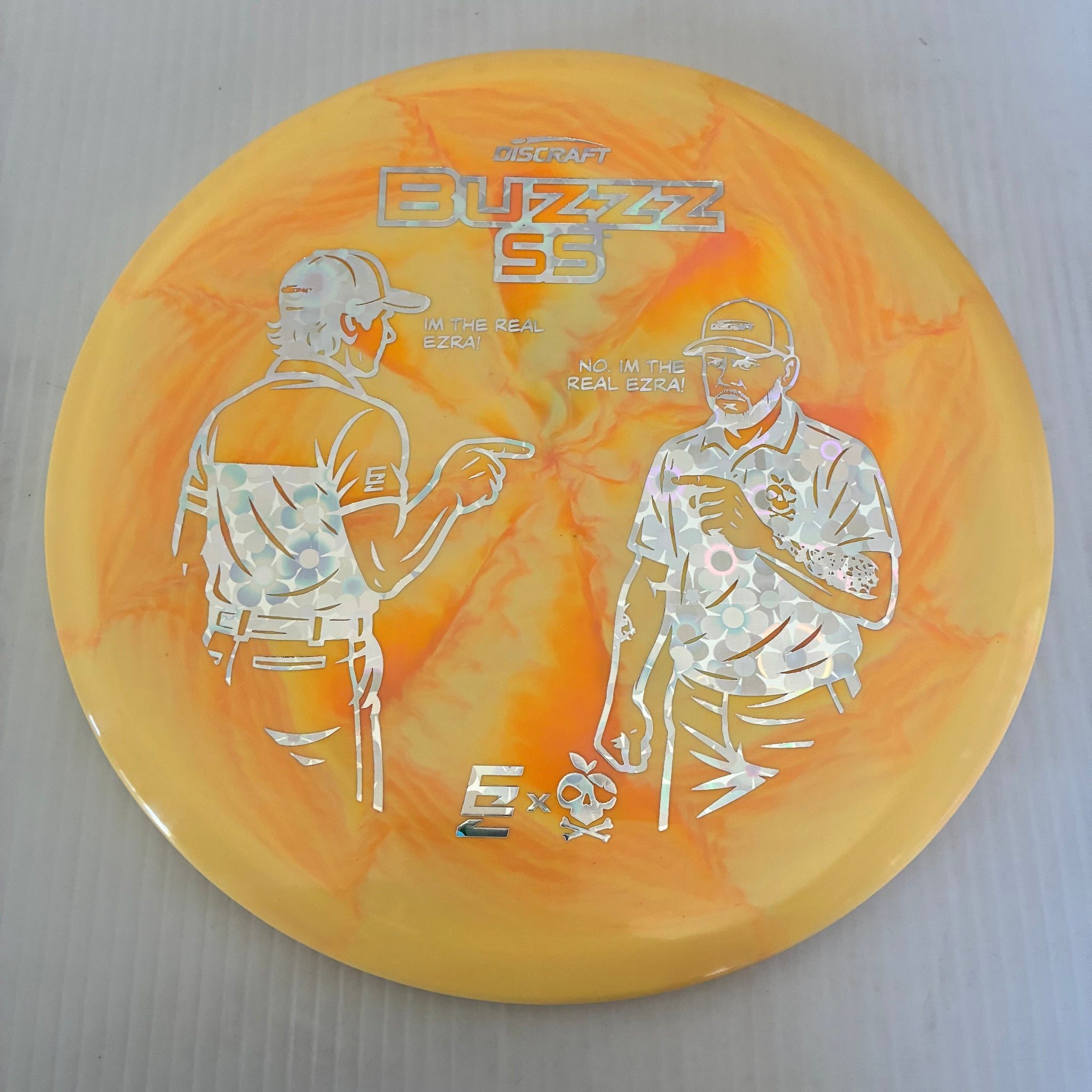 Discraft Ezra vs. Ezra Swirly ESP Buzzz SS 5/4/-2/1