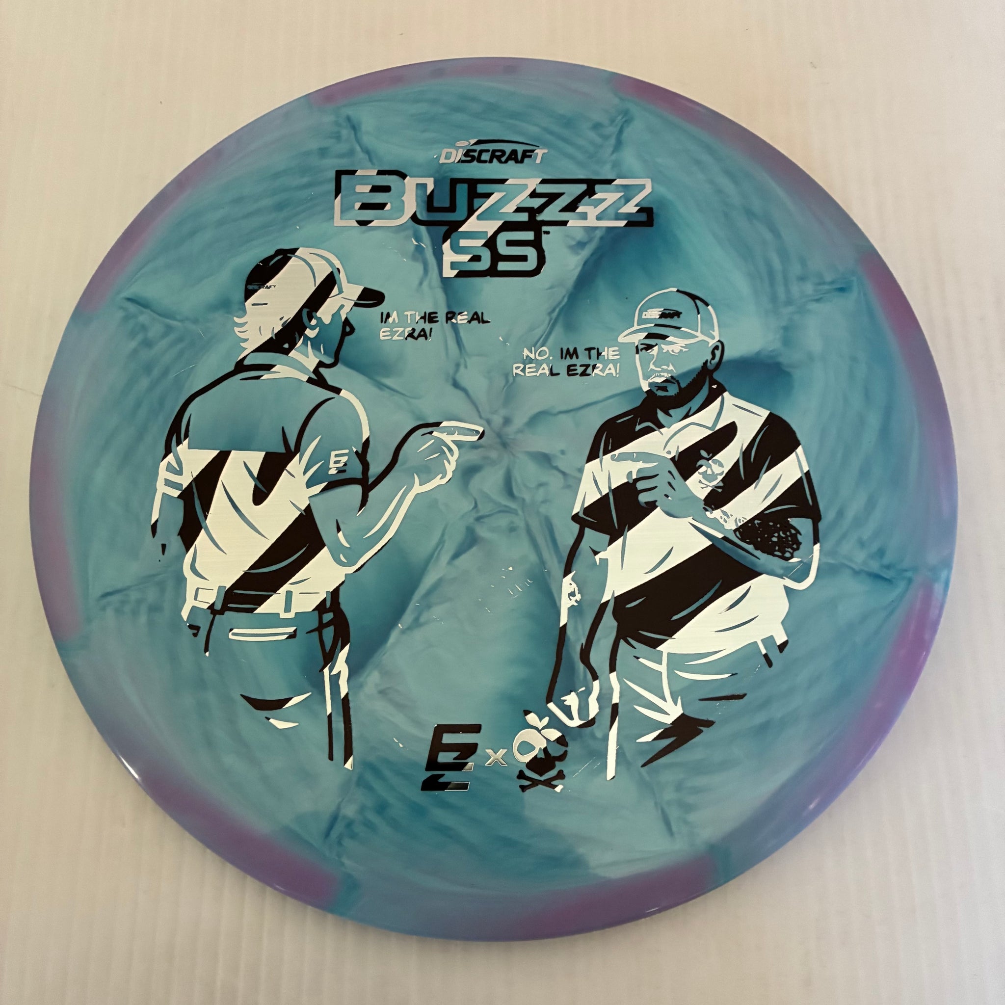 Discraft Ezra vs. Ezra Swirly ESP Buzzz SS 5/4/-2/1