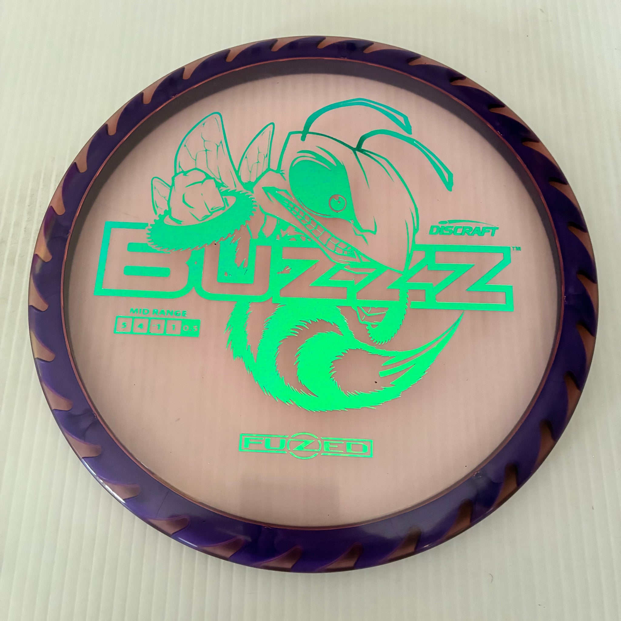 Discraft Z Fuzed Saw Pattern Buzzz 5/4/-1/1 (Lighterweights)