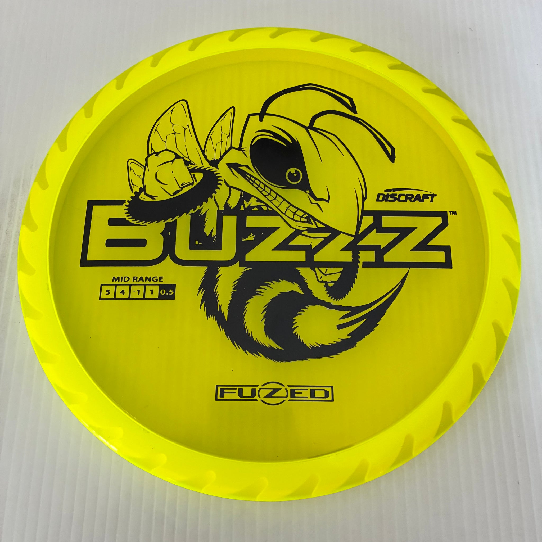 Discraft Z Fuzed Saw Pattern Buzzz 5/4/-1/1 (Lighterweights)
