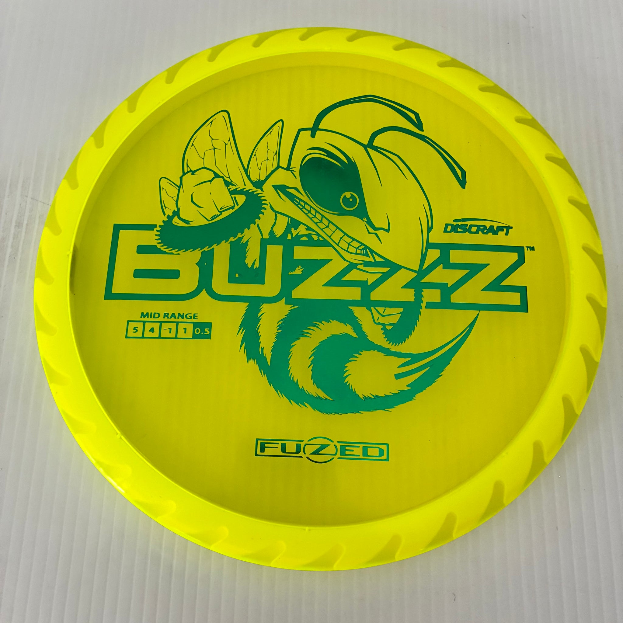 Discraft Z Fuzed Saw Pattern Buzzz 5/4/-1/1 (Lighterweights)