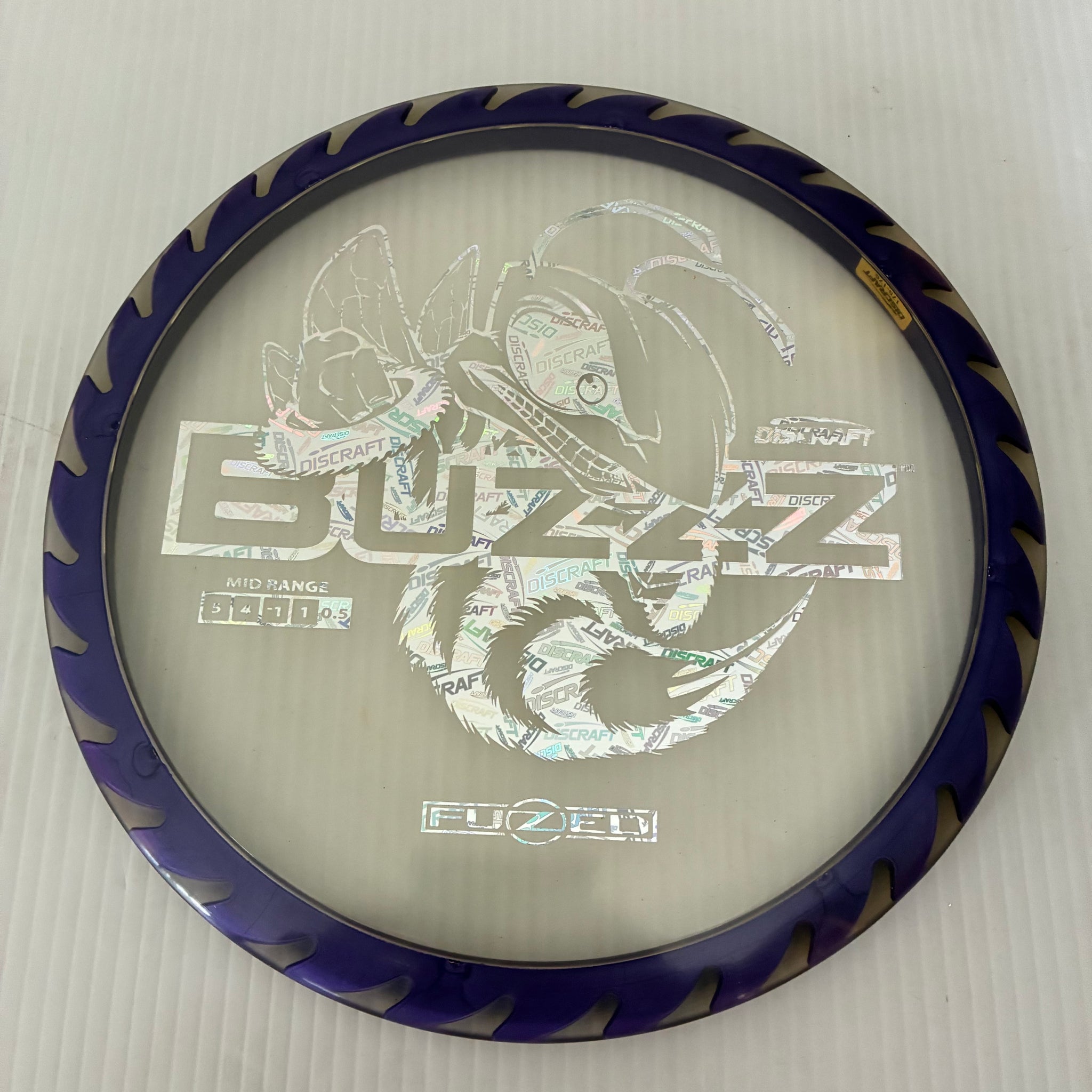 Discraft Z Fuzed Saw Pattern Buzzz 5/4/-1/1 (Lighterweights)
