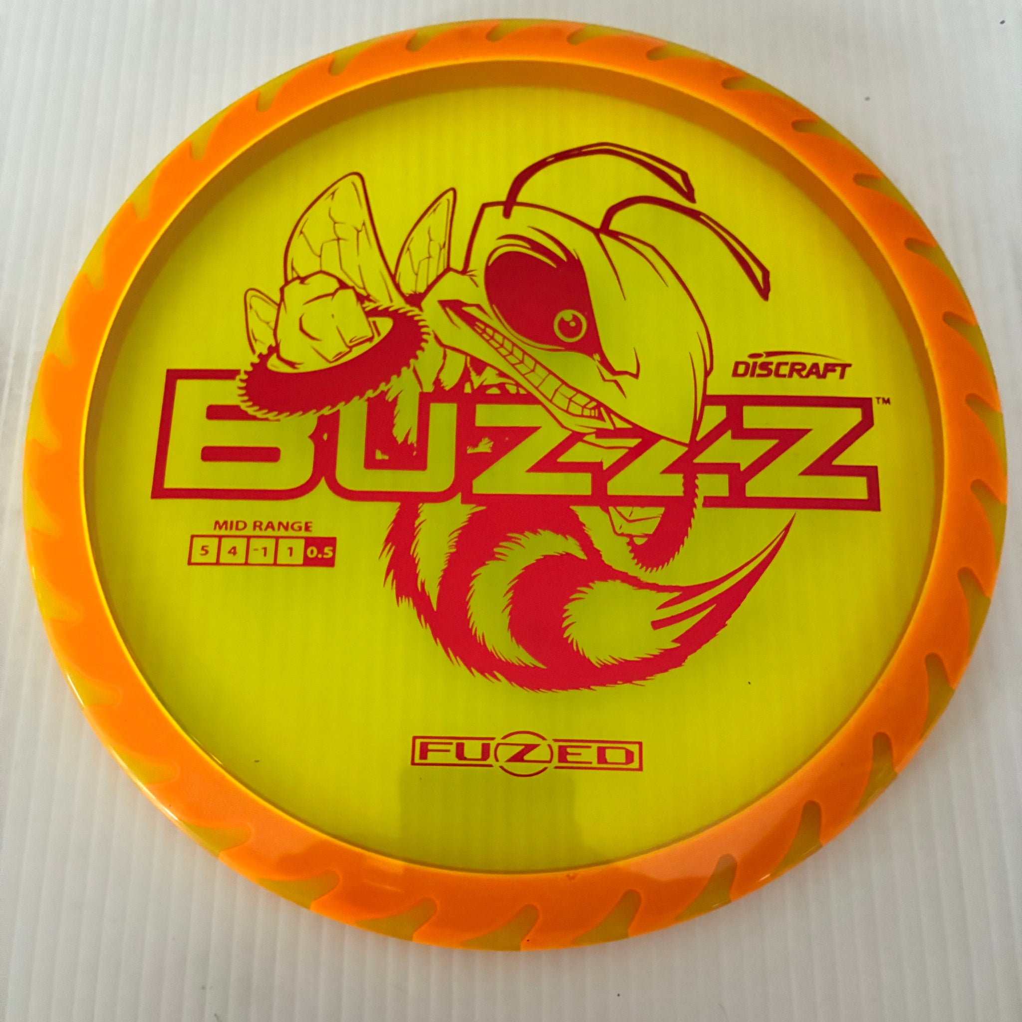 Discraft Z Fuzed Saw Pattern Buzzz 5/4/-1/1 (Maxweights)