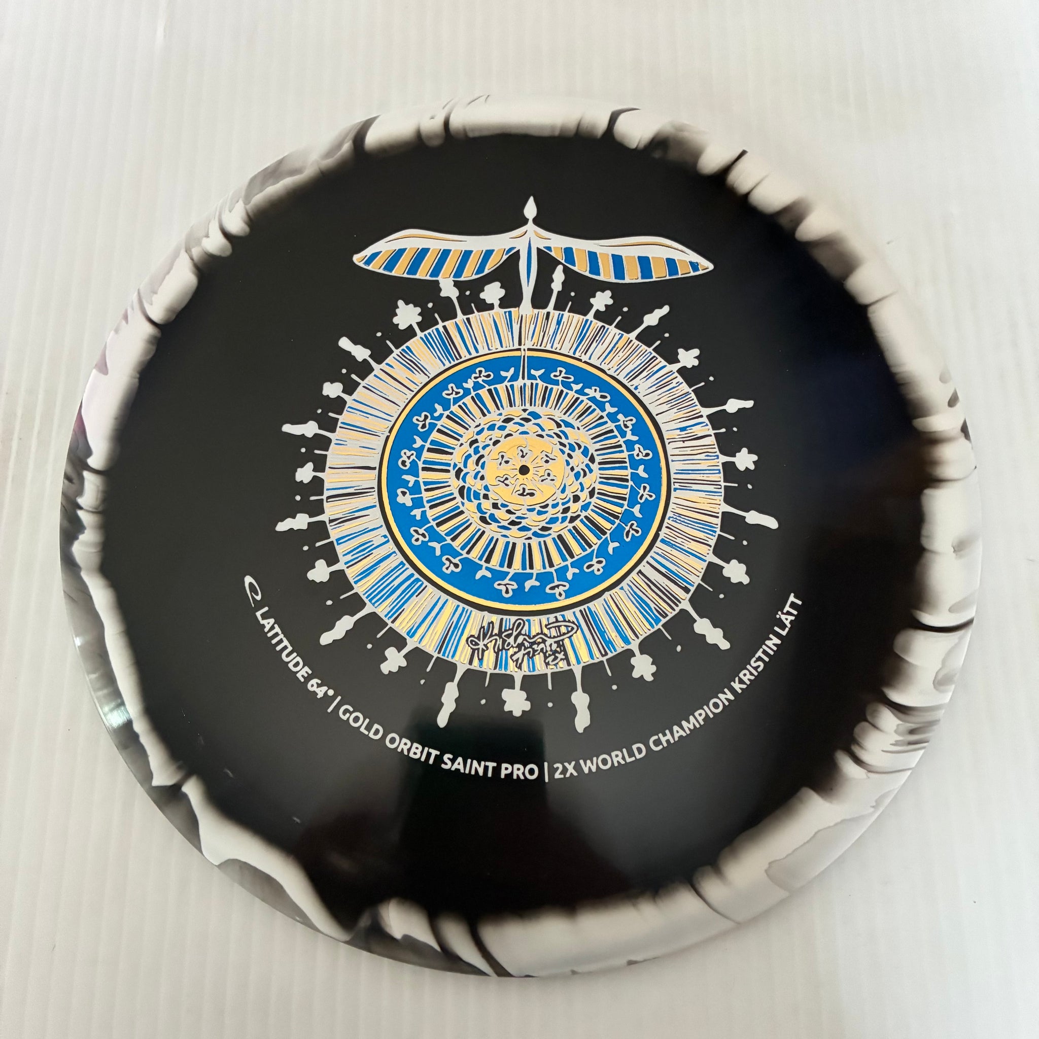 Latitude 64° 2026 Kristin Lätt Team Series Gold Orbit Saint Pro 8/5/-0.5/2