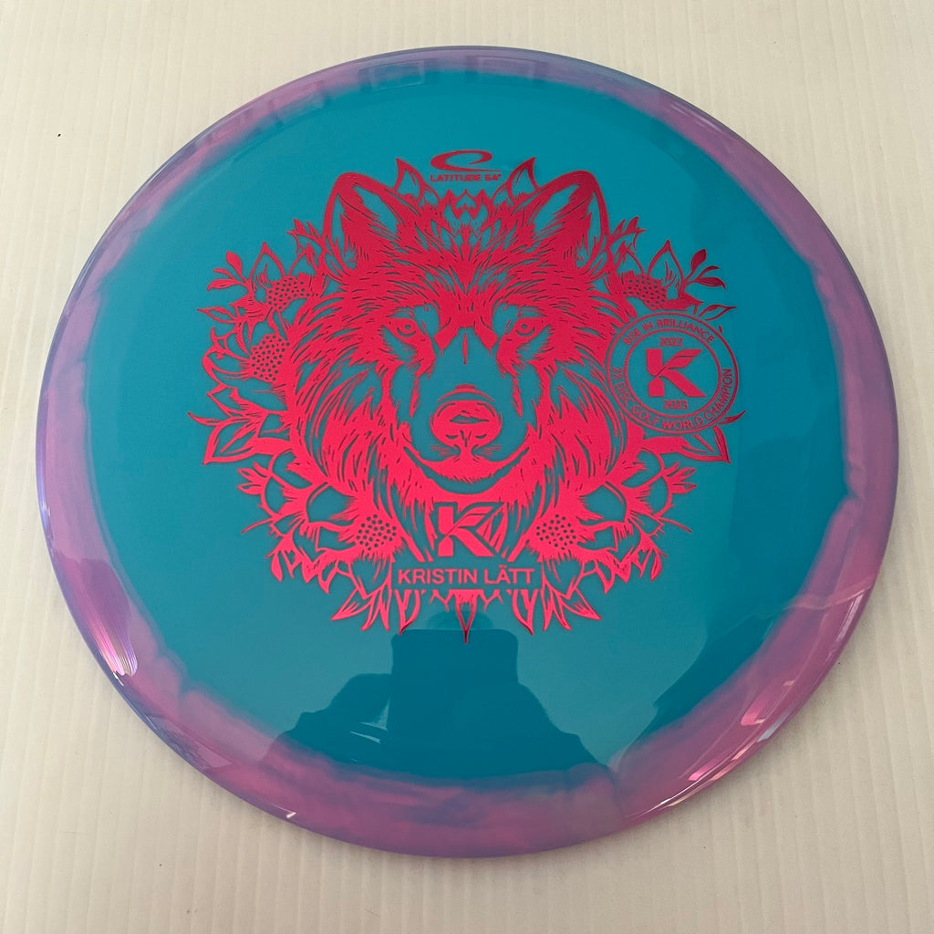 Latitude 64° 2025 Kristin Lätt Team Series Royal Grand Orbit Grace 11/6/-1/2