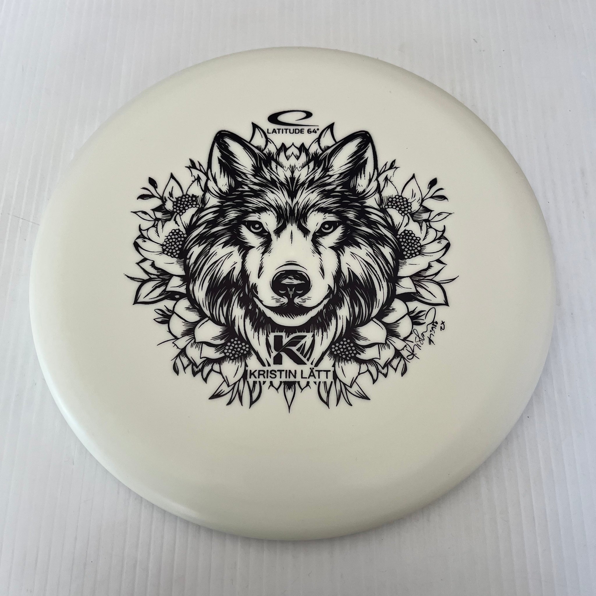 Latitude 64° 2025 Kristin Lätt Zero Medium Moonshine Glow Pure 3/3/-1/1