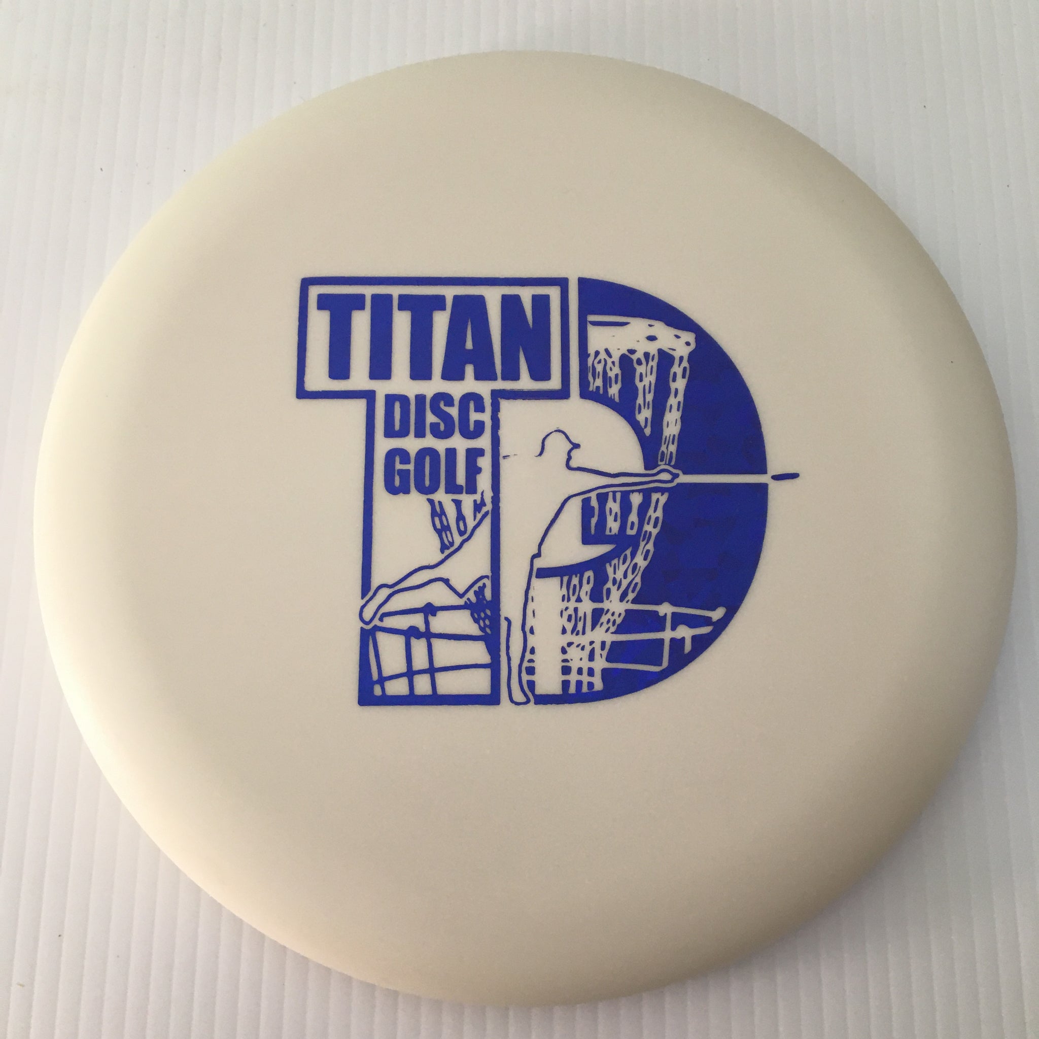 Gateway Disc Sports Titan Stamped Wizard 2/3/0/2