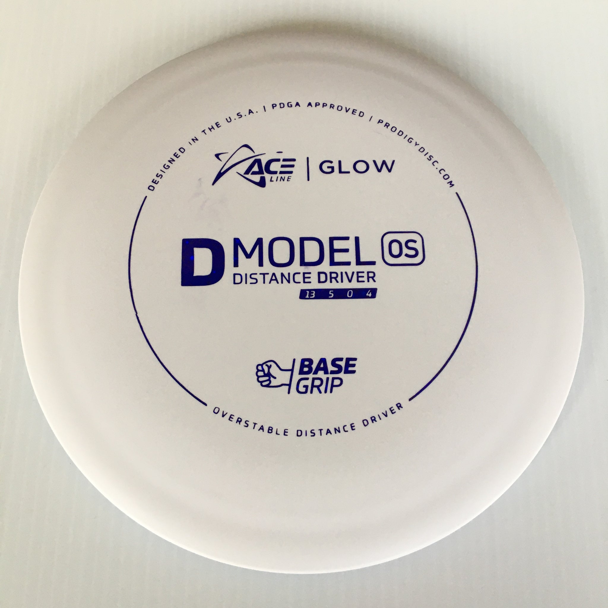 Prodigy Glow Ace Line Base Grip D Model OS