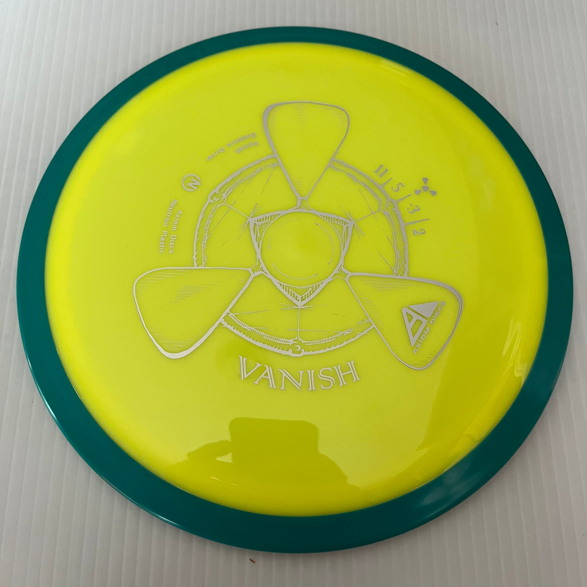 Axiom Neutron Vanish 11/5/-3/2