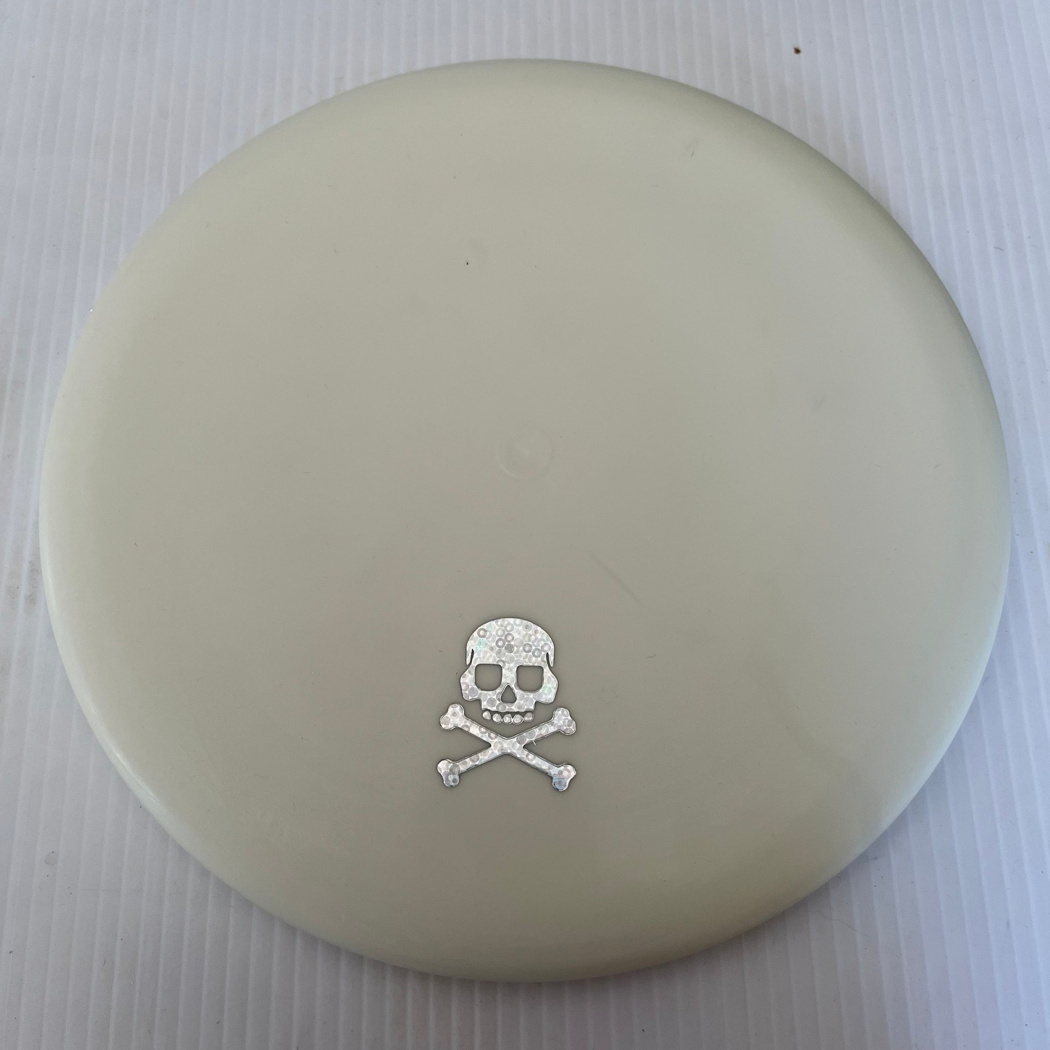 Latitude 64° Mini Skull Zero Medium Moonshine Glow Pure 3/3/-1/1