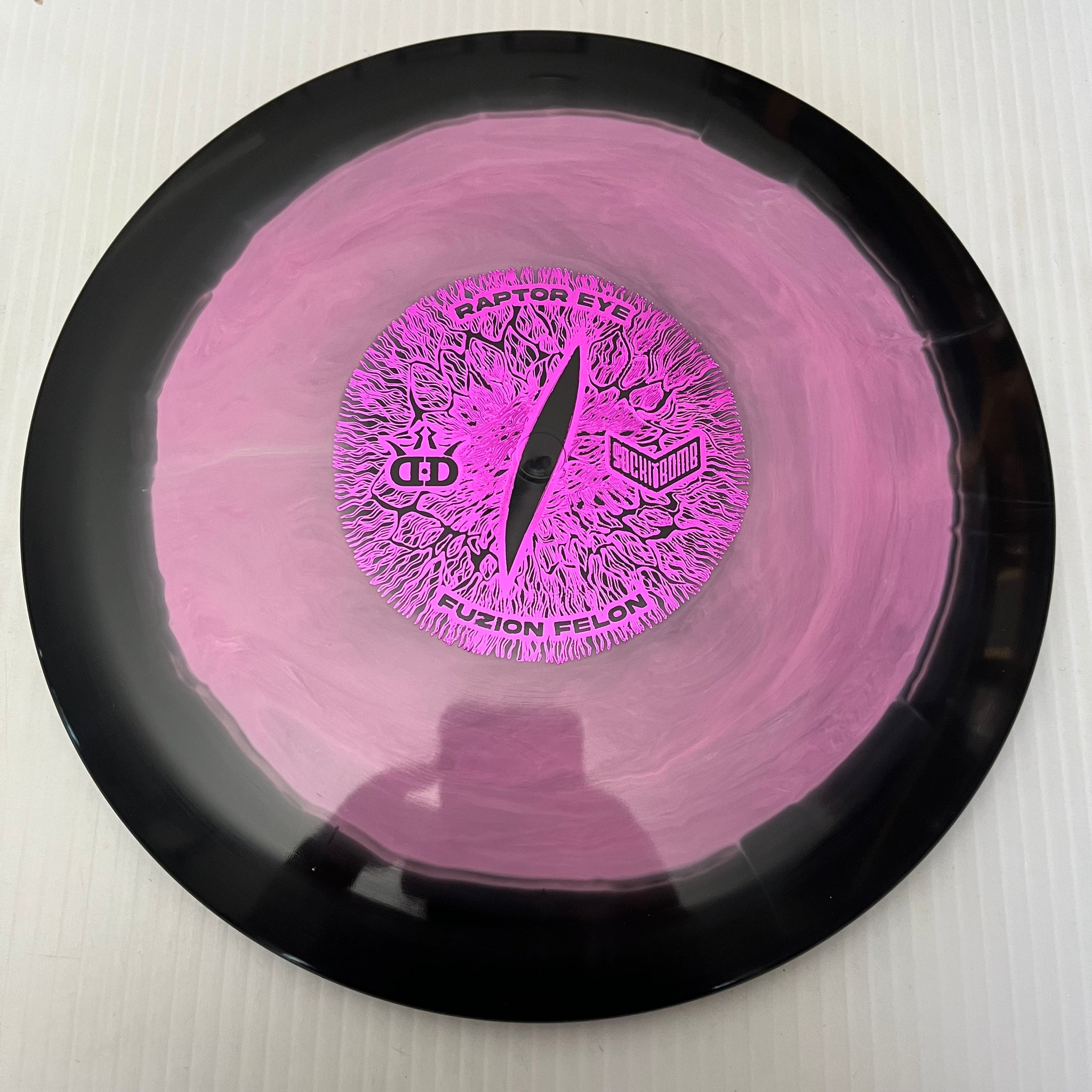 Dynamic Discs Fuzion Raptor Eye Felon 176g deals