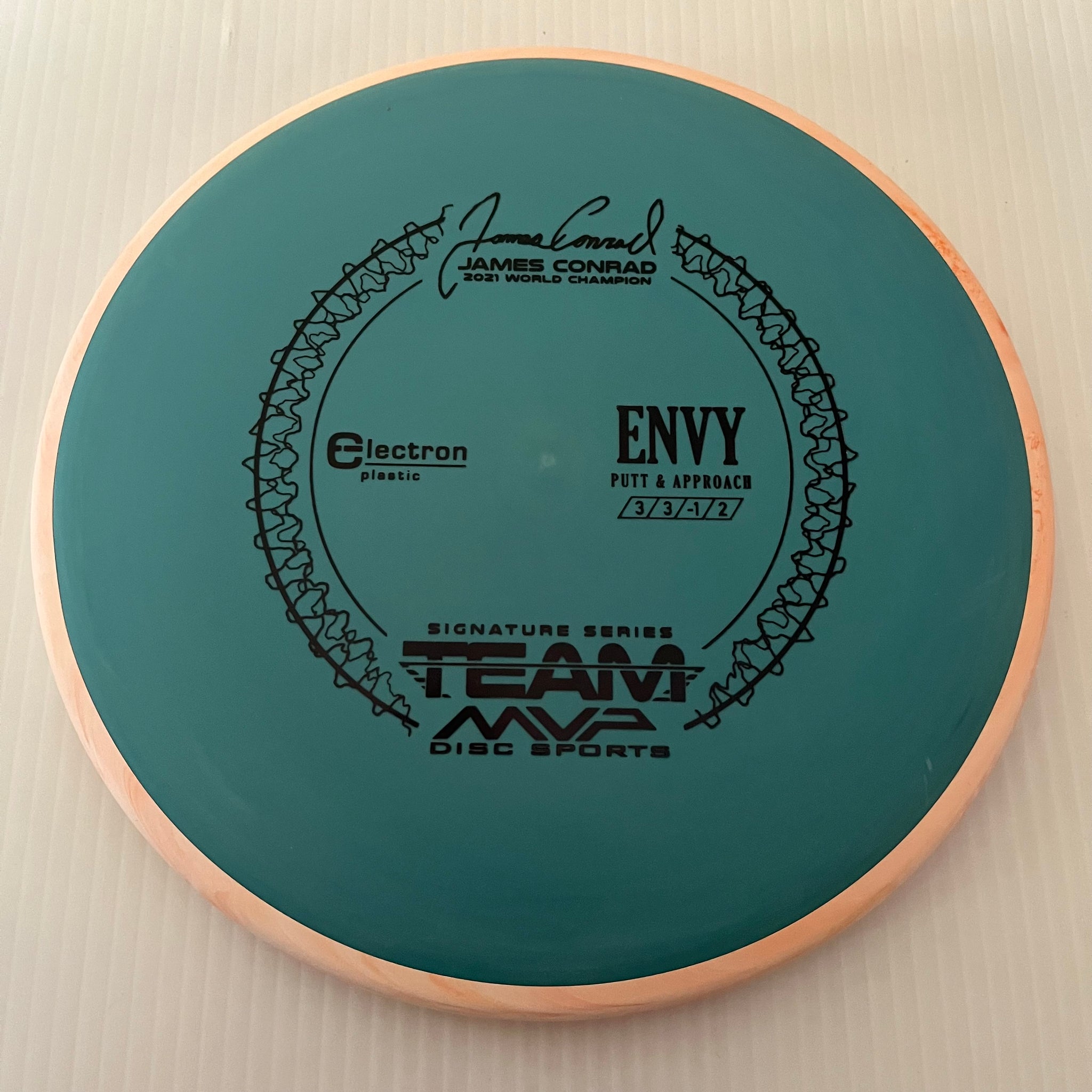 Axiom James Conrad Team MVP Electron Medium Envy 3/3/-1/2
