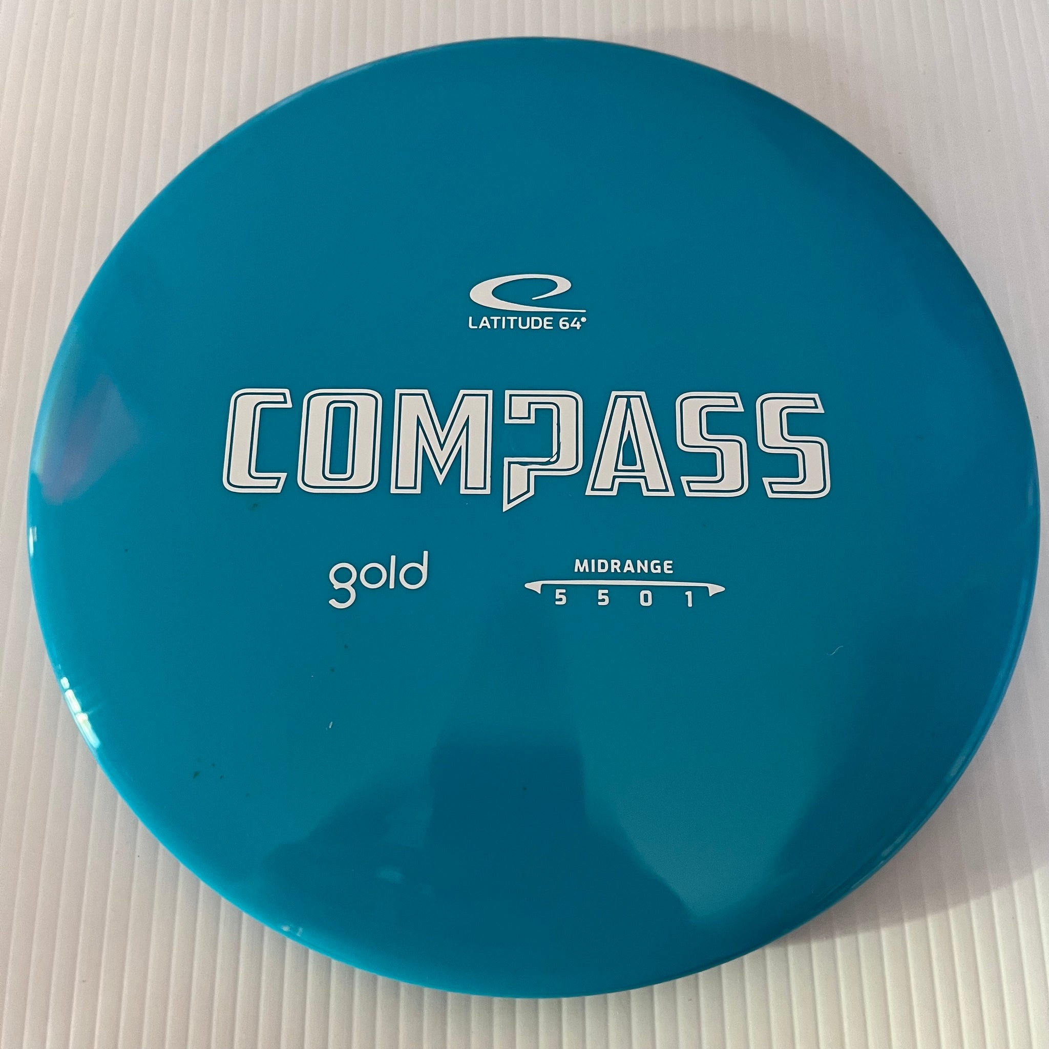 Latitude 64° Gold Line Compass 5/5/0/1