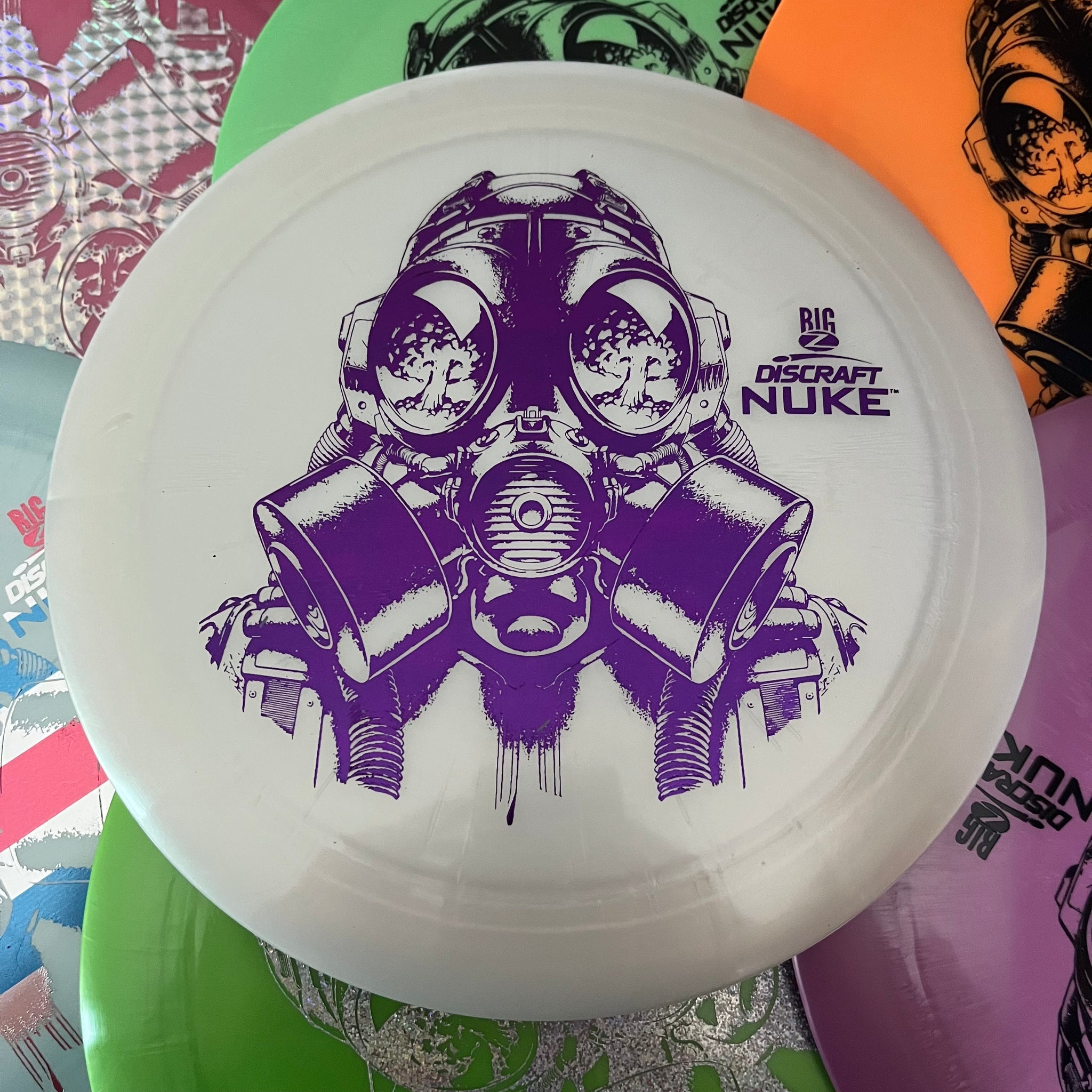 Discraft BigZ Nuke 13/5/-1/3 (173-174 grams)