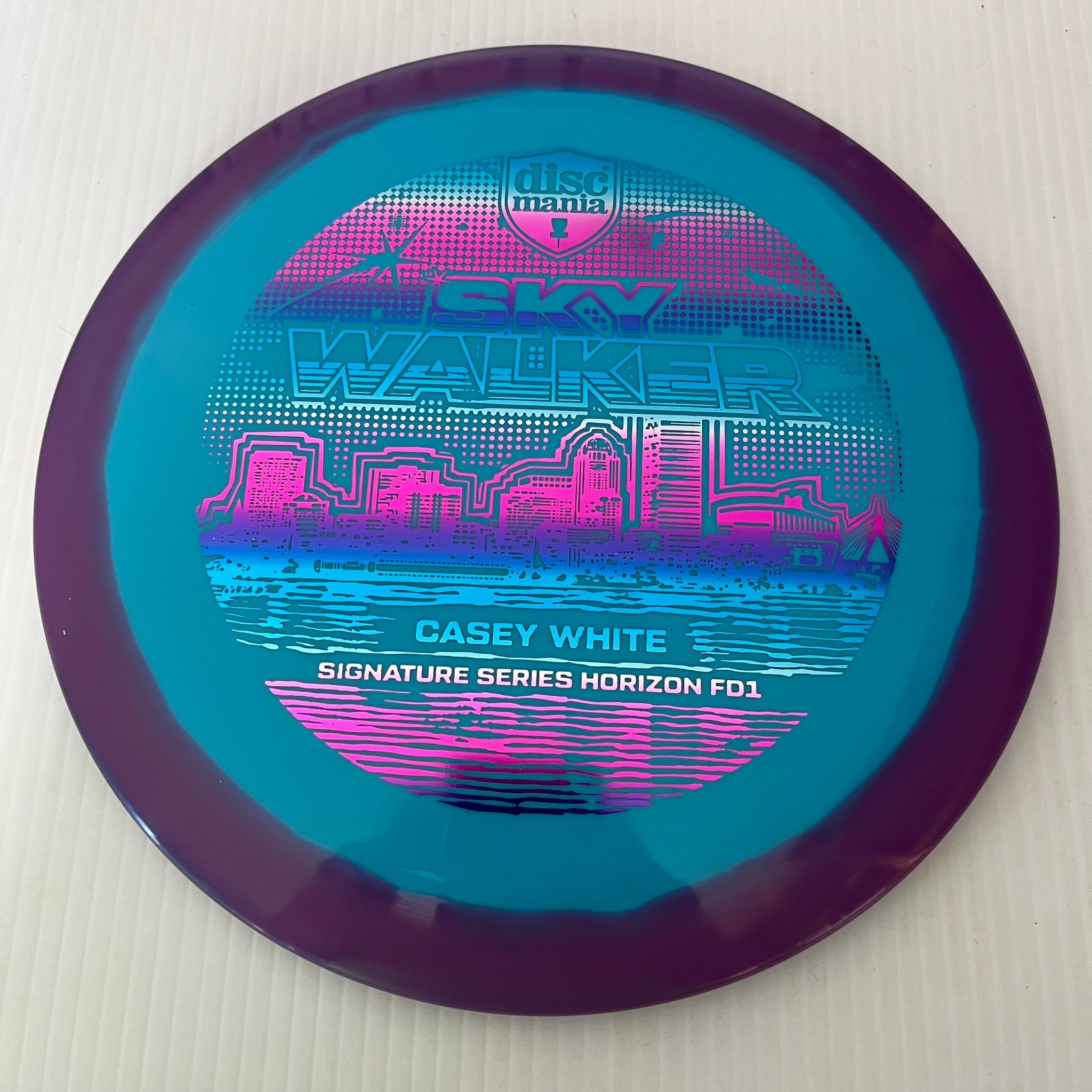 Discmania Casey White Skywalker Signature Series Horizon S-Line FD1 7/4/0/2