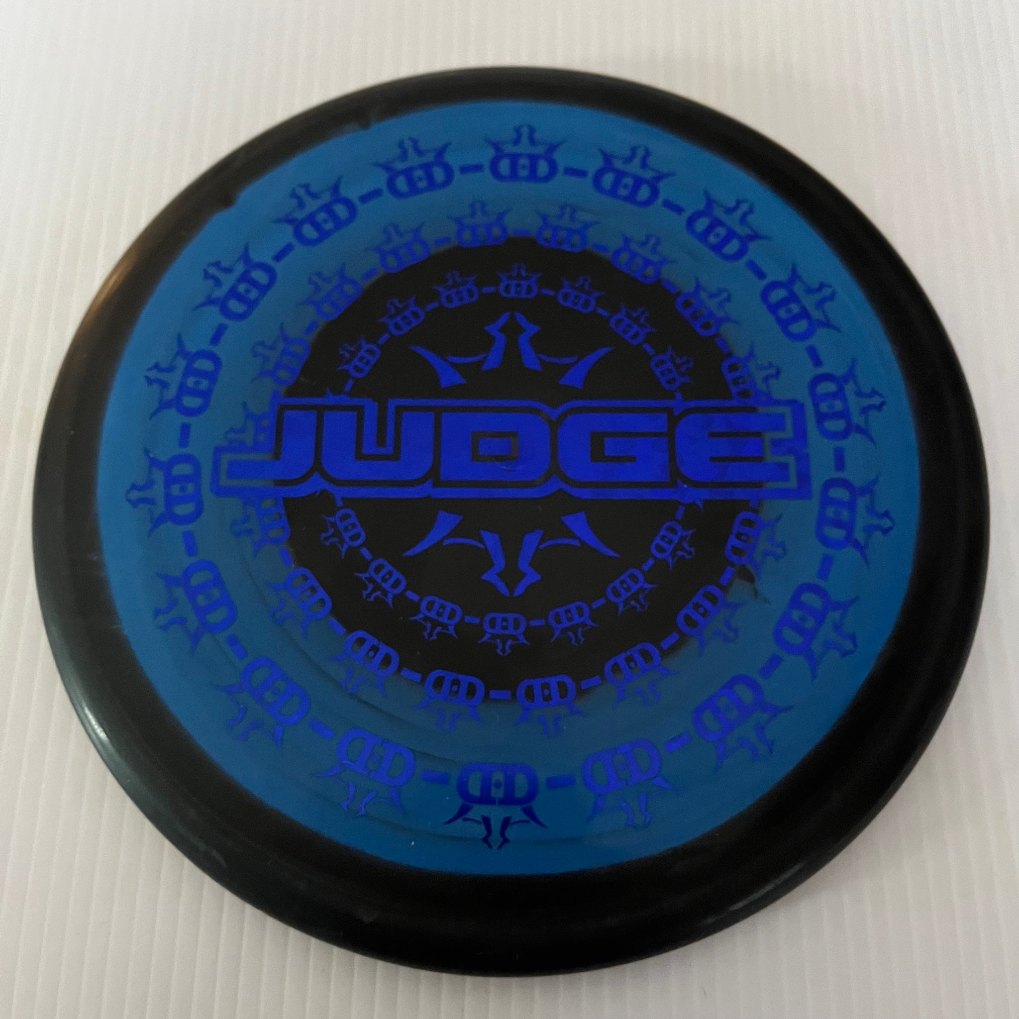 Dynamic Discs Classic Blend Raptor Eye Judge 2/4/0/1