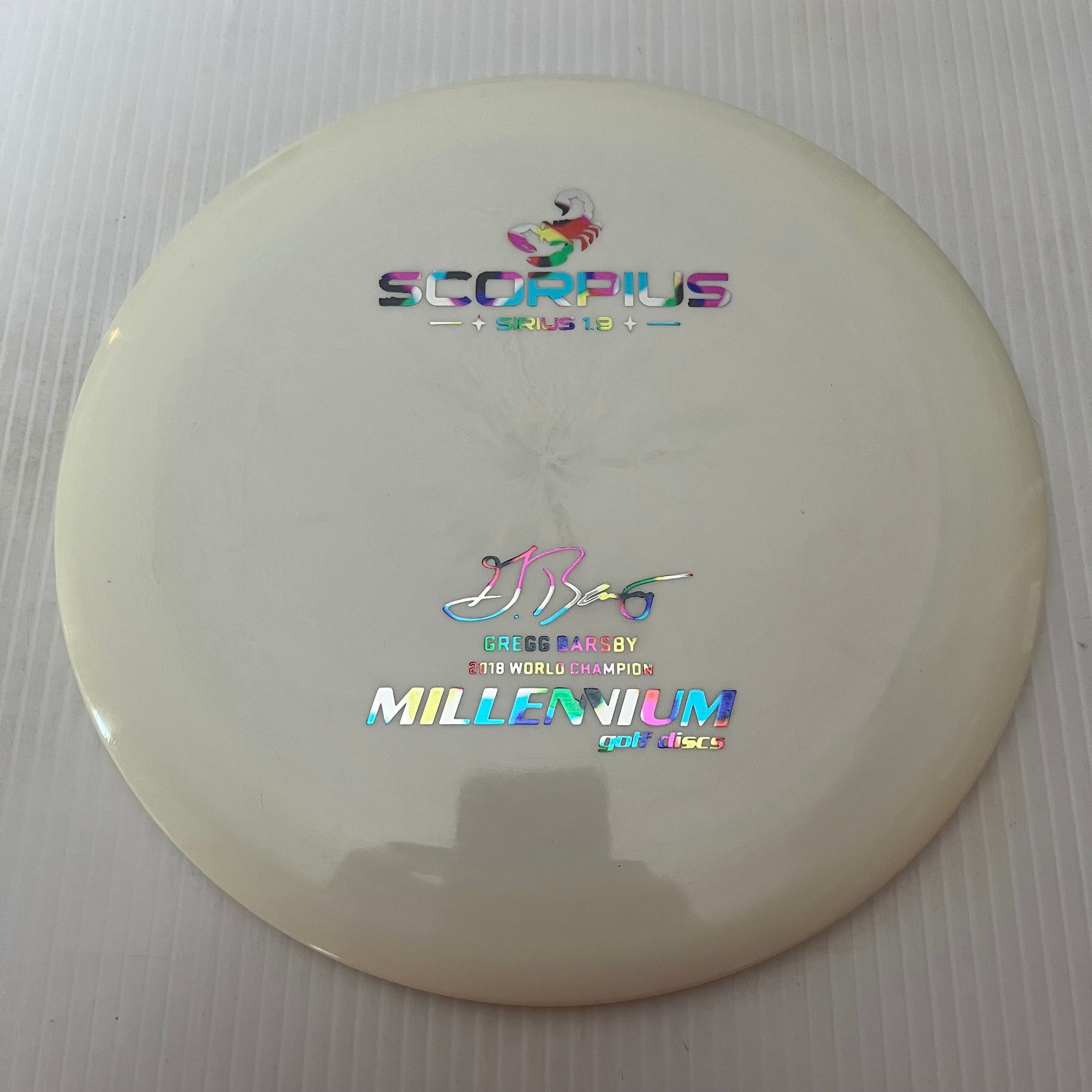 Millennium Discs Gregg Barsby 2018 World Champion 1.9 Sirius Scorpius 12/5/-1/3
